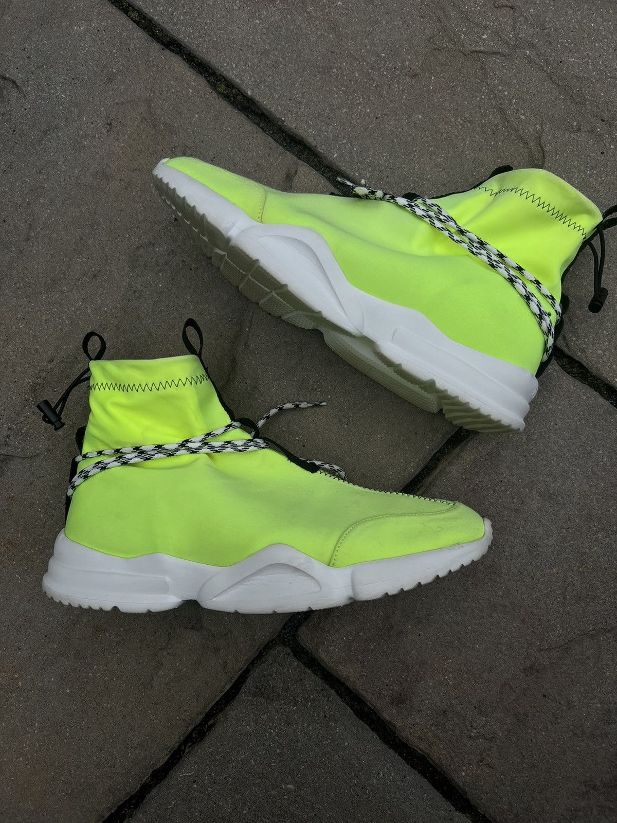 John Geiger John Geiger 002 Size US 11 / EU 44 - 1 Thumbnail