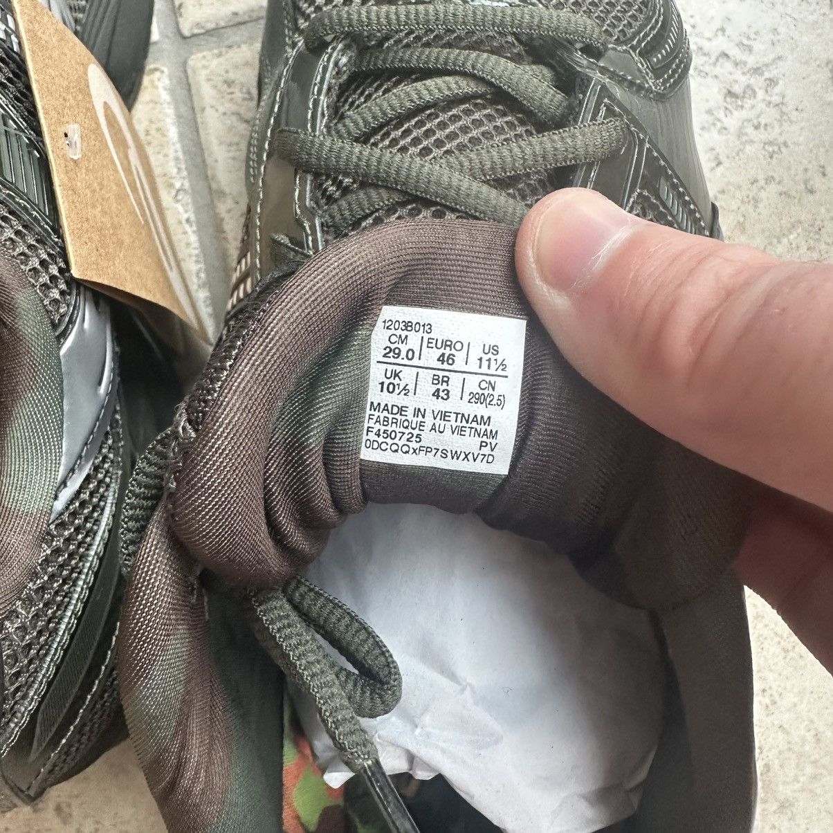 Asics × Kith Kith Marvel vs. Capcom Guile ASICS Gel-Kayano 12.1 Size US 11.5 / EU 44-45 - 5 Thumbnail