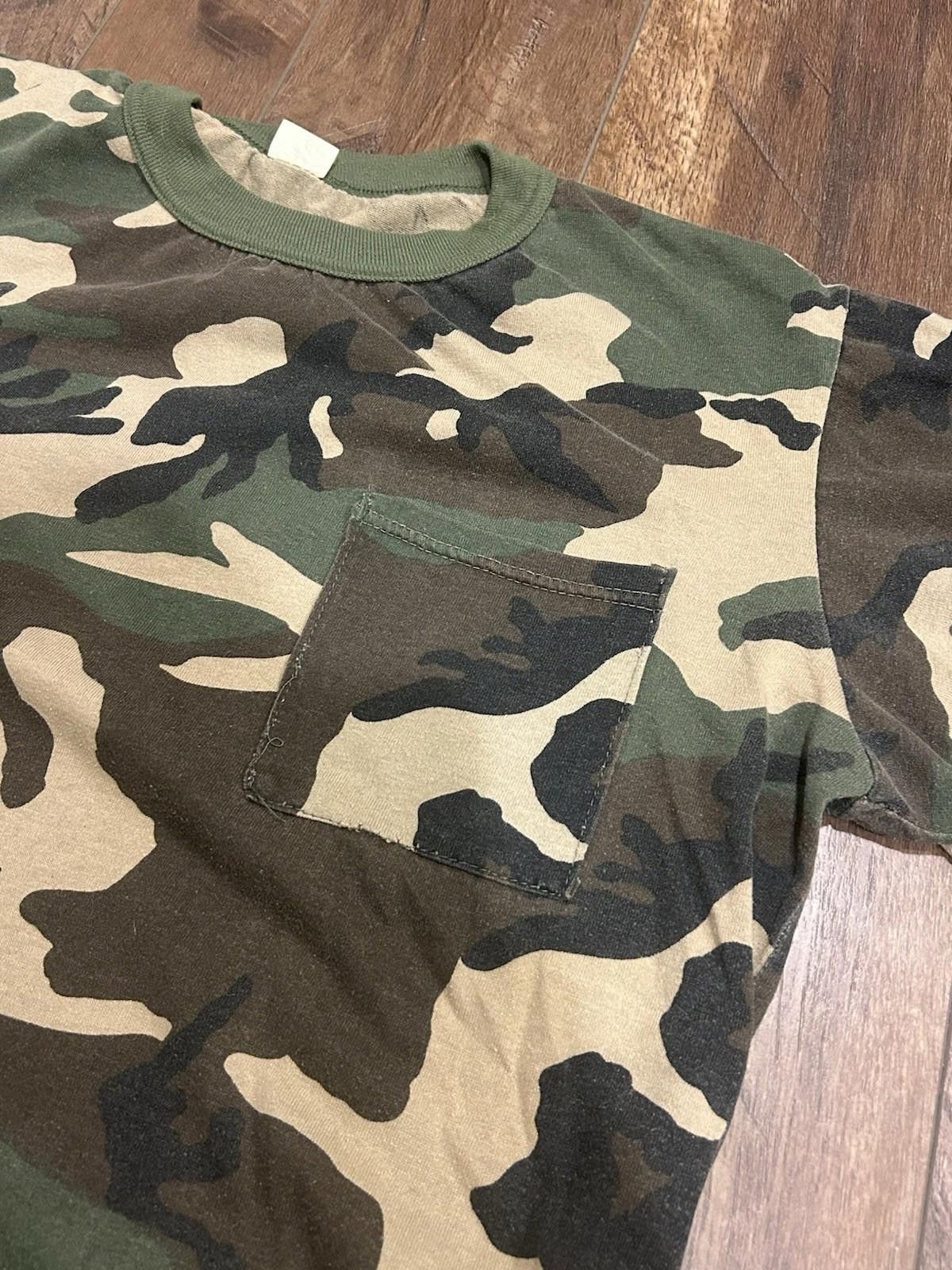 Vintage VTG 80s 90s Camo Boxy Blank Pocket L/S Tee T-Shirt Mens M Size US M / EU 48-50 / 2 - 2 Thumbnail