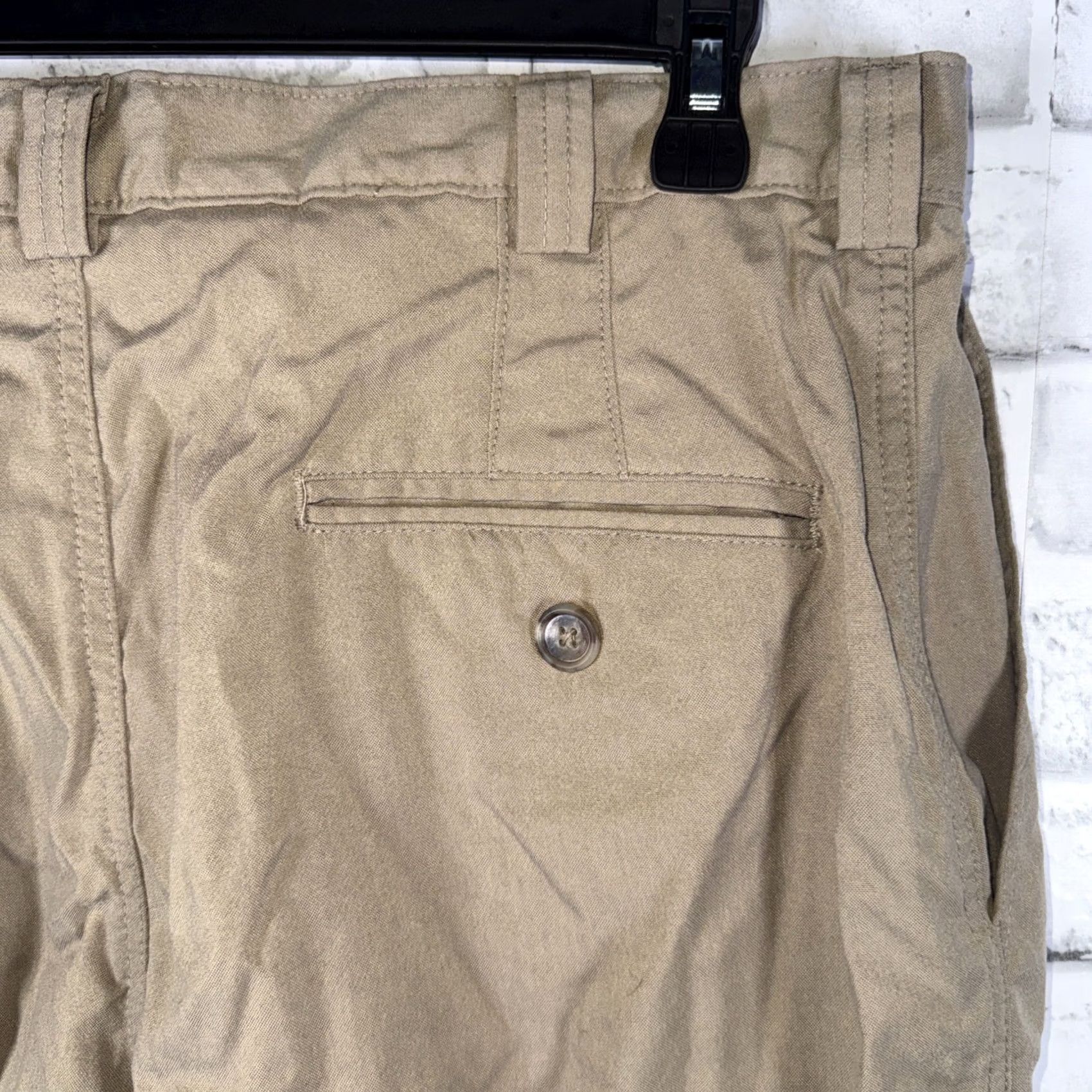 Vintage Item Specifications: Brand: Levi'S Size US 34 / EU 50 - 3 Thumbnail