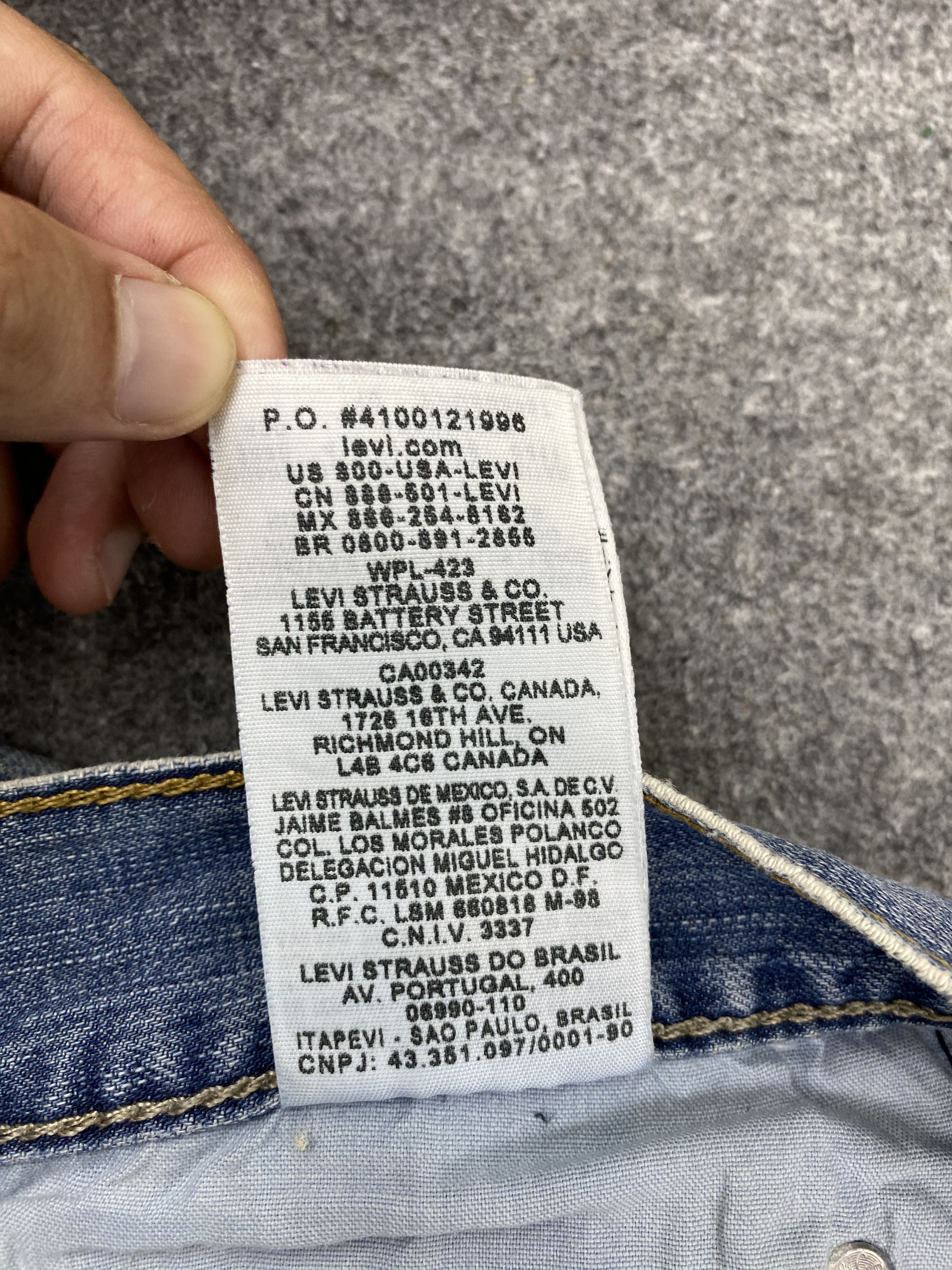 Levi's Vintage Levis 505 Faded Blue Jeans 33x29 S0040 Size US 33 - 10 Thumbnail