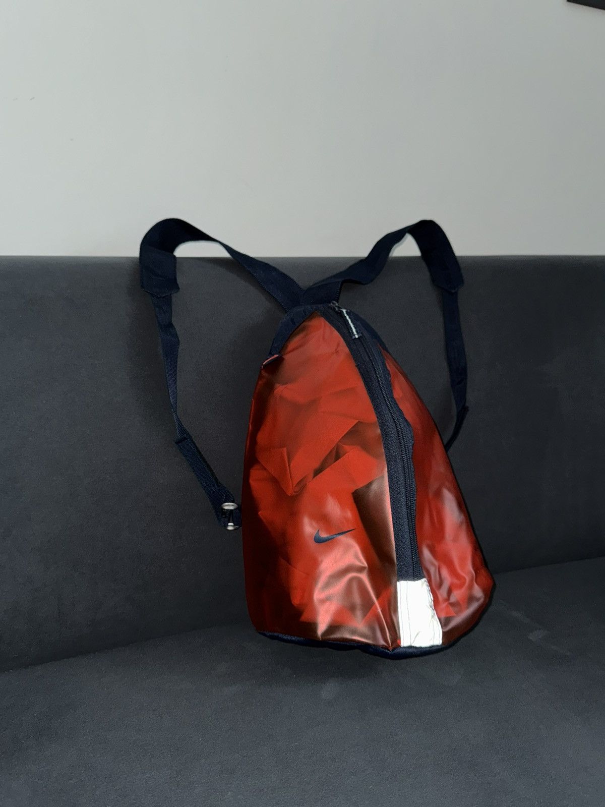 Nike RareVintage Nike 2001 Transluscent Poly Vinyl Mini Back Pack Size ONE SIZE - 2 Thumbnail