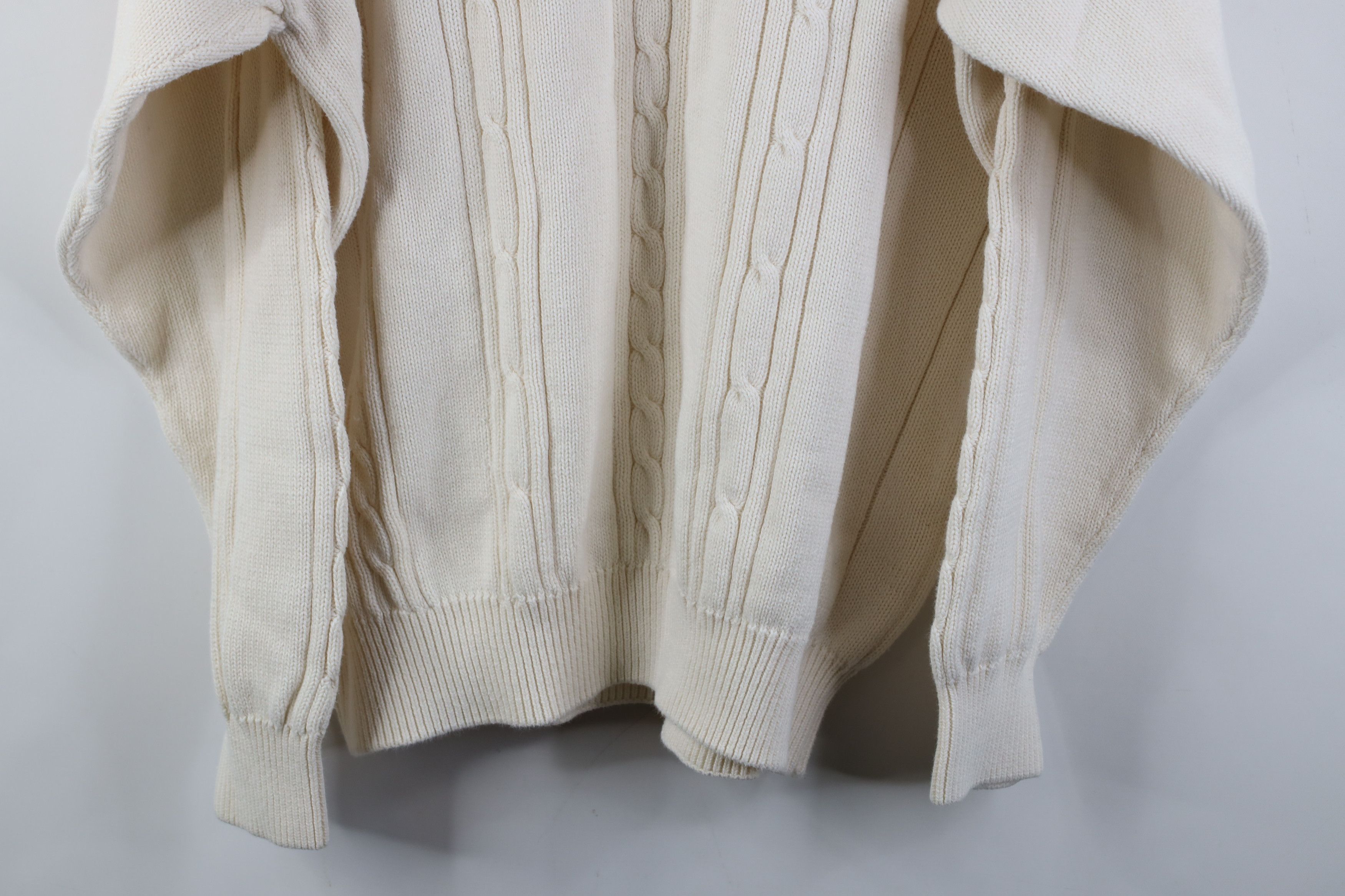 Izod Vintage 90s Izod Ribbed Cable Knit Crewneck Sweater Cream Size US XL / EU 56 / 4 - 10 Thumbnail
