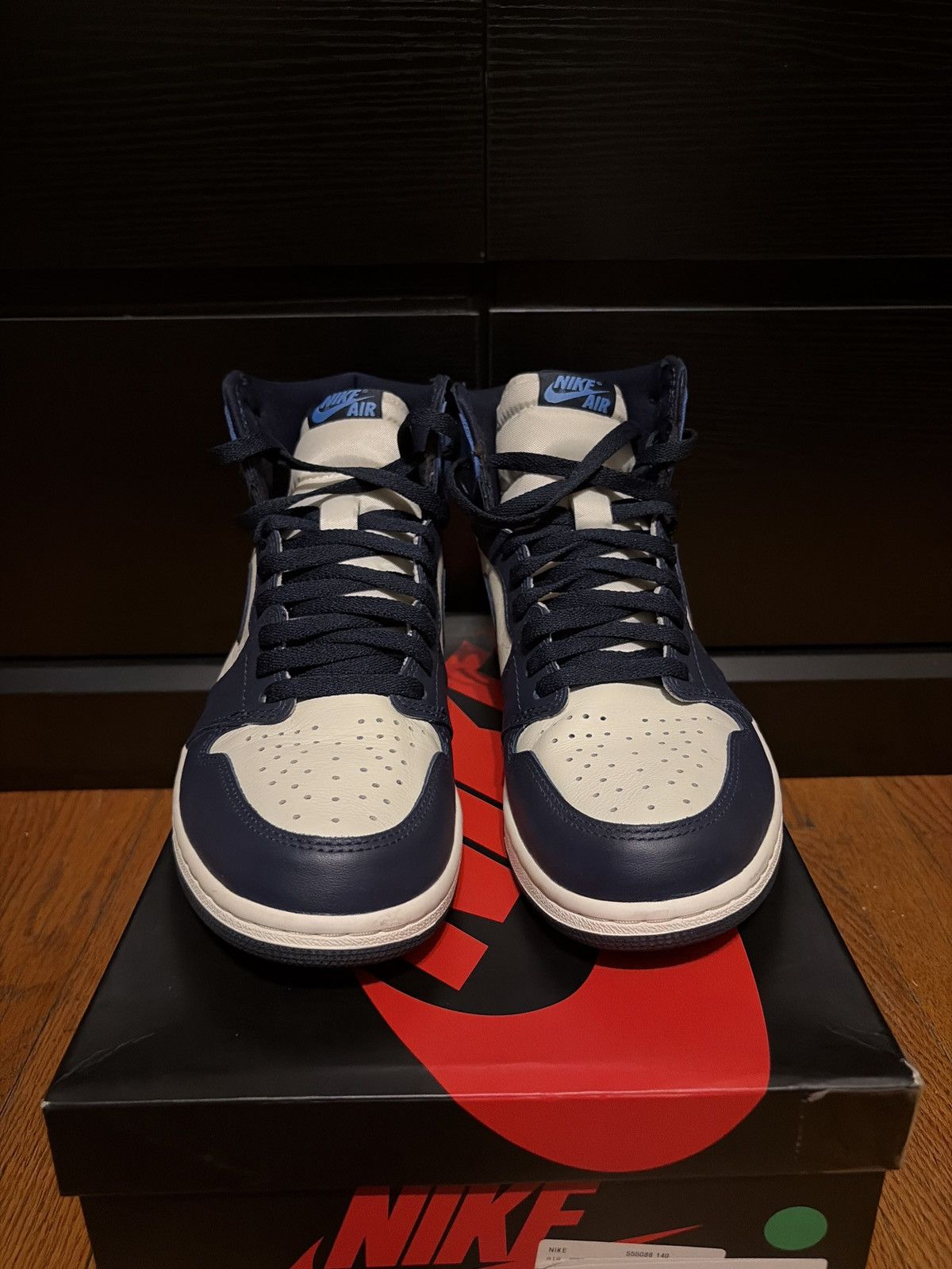 Jordan Brand JORDAN 1 RETRO HIGH OG 'OBSIDIAN' Size US 10 / EU 43 - 3 Thumbnail