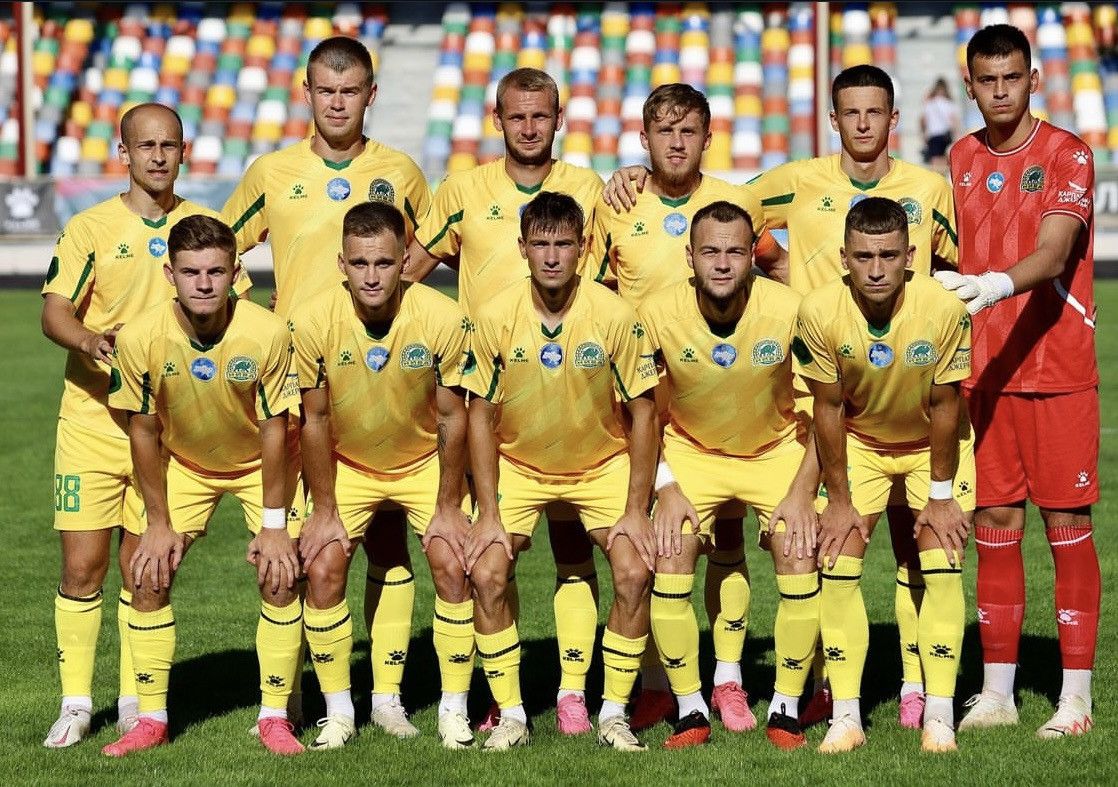 Other 2024 2025 Nyva Ternopil Ukraine Kelme Home Soccer Jersey New Size US XL / EU 56 / 4 - 2 Thumbnail