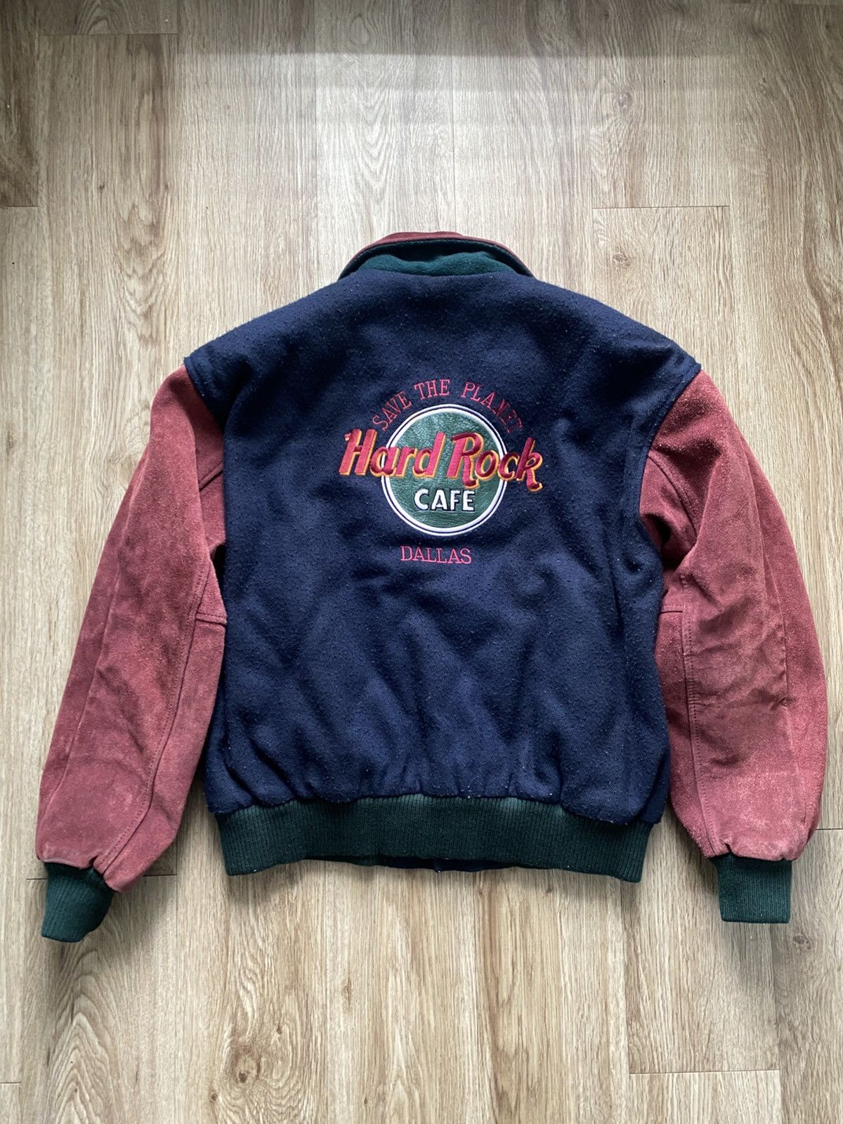 Hard Rock Cafe Vintage 90s Hard Rock Cafe Dallas Varsity Bomber Jacket Size US S / EU 44-46 / 1 - 1 Thumbnail