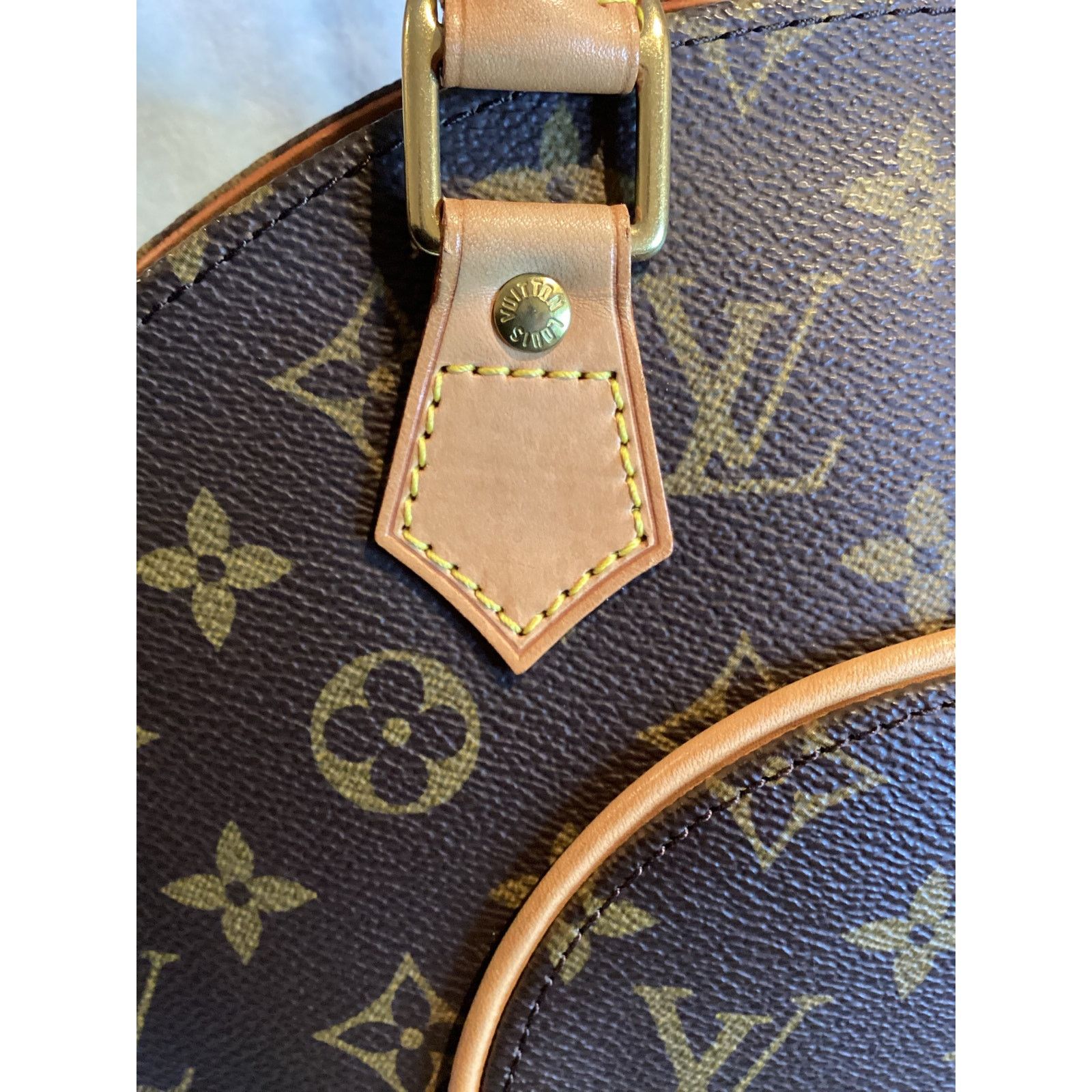 Louis Vuitton Louis Vuitton Ellipse PM Size ONE SIZE - 8 Thumbnail