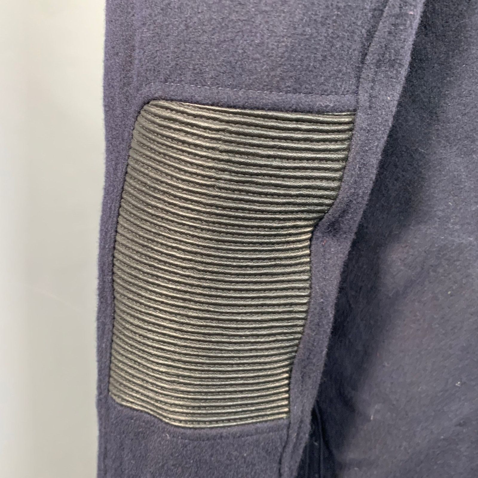 Versace VERSACE Size 46 Navy Black Virgin Wool Blend Epaulets Jacket Size US XXL / EU 58 / 5 - 6 Thumbnail