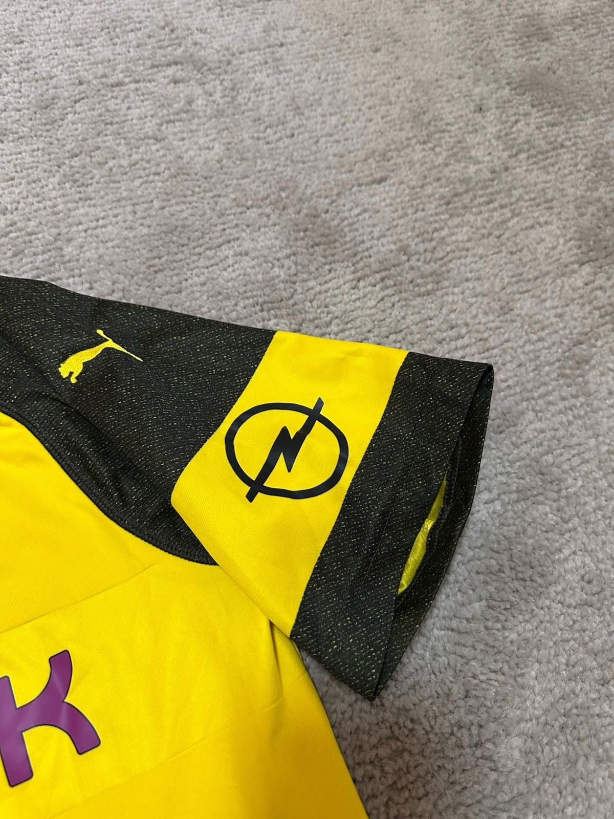 Puma BORUSSIA DORTMUND 2018/19 HOME SHIRT FOOTBALL SOCCER JERSEY Size US L / EU 52-54 / 3 - 5 Thumbnail