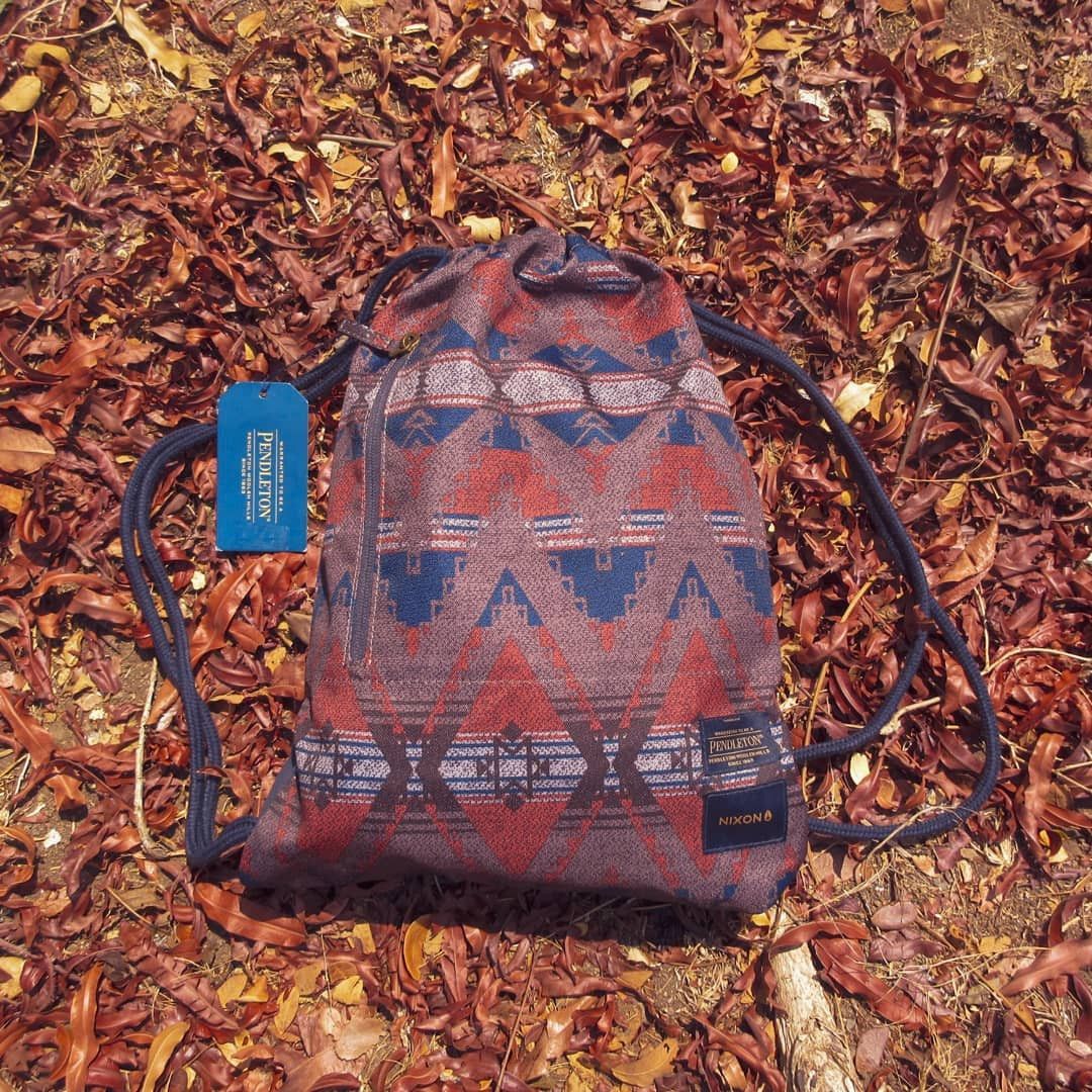 Nixon × Pendleton Pendleton X Nixon Bag Everyday Cinch Bag bnwt Size ONE SIZE - 1 Thumbnail