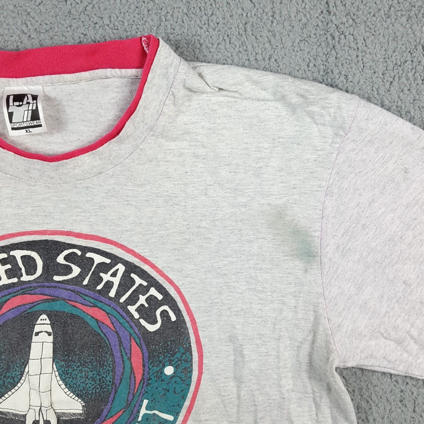 Vintage VINTAGE US Space Rocket Center Astronaut Moon T-Shirt XL Men Space Retro 90s Gray Size US XL / EU 56 / 4 - 3 Thumbnail
