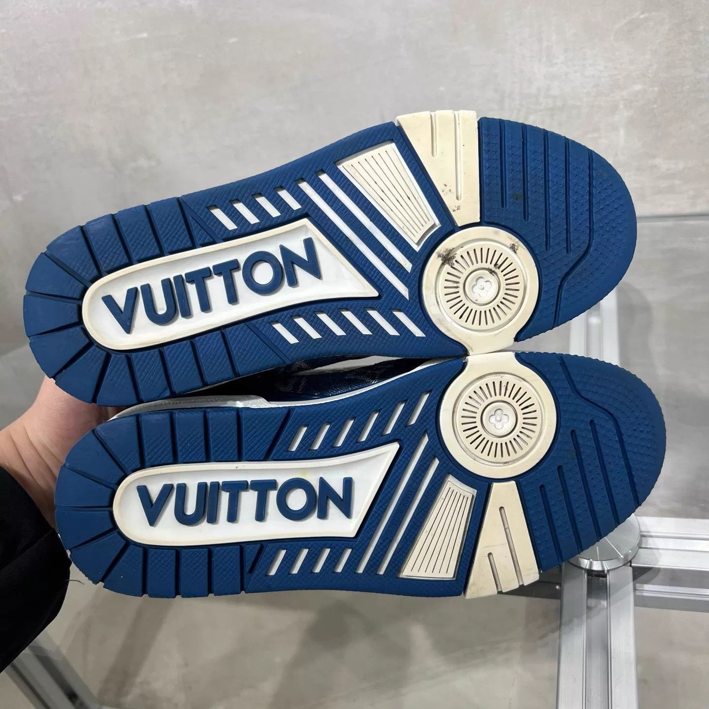 Louis Vuitton LV Trainer White Blue Denim UK2 36 Size US 4.5 / IT 34.5 - 7 Thumbnail
