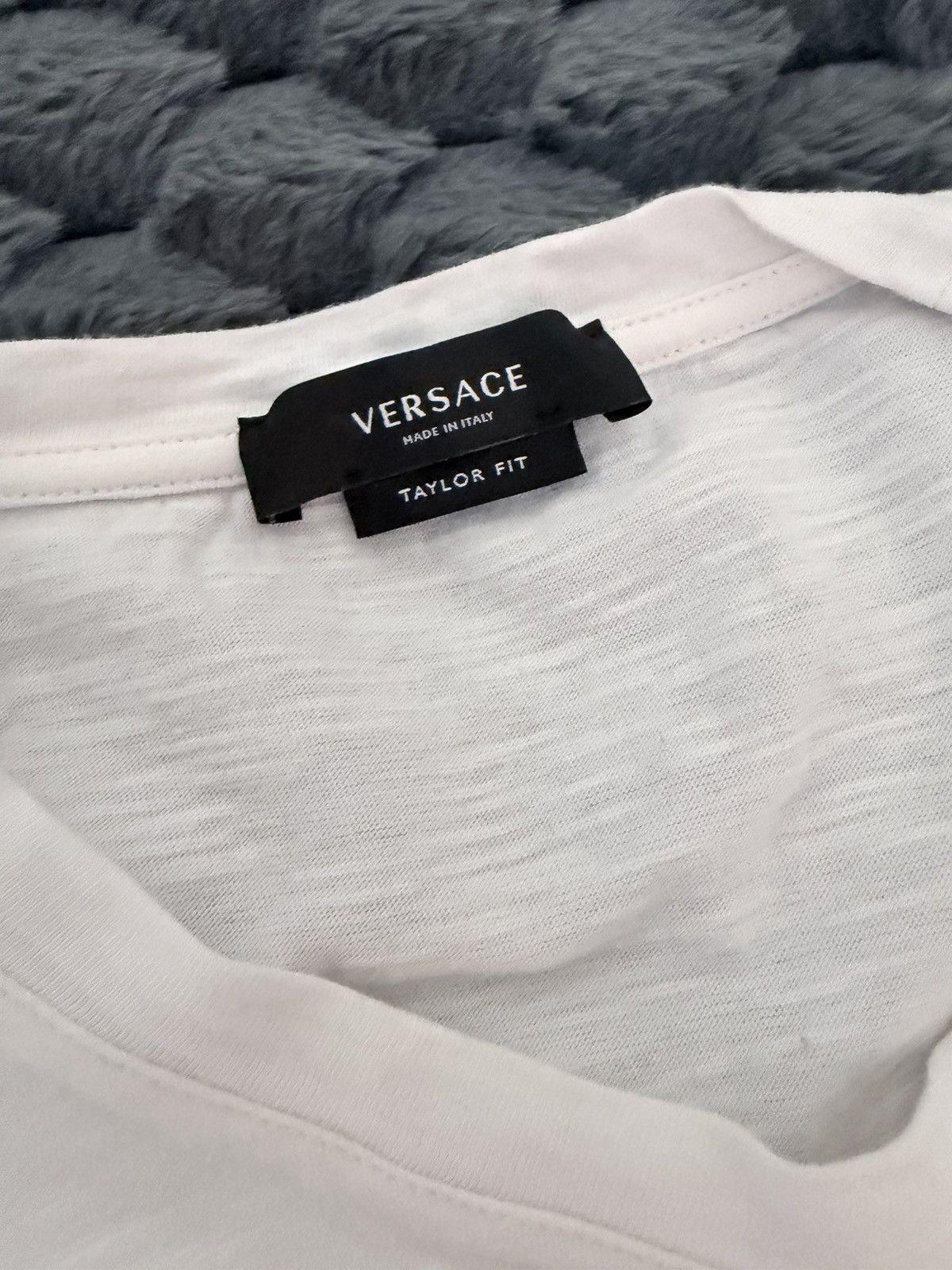 Versace Versace Baroque Crest Shirt Size US XL / EU 56 / 4 - 4 Thumbnail