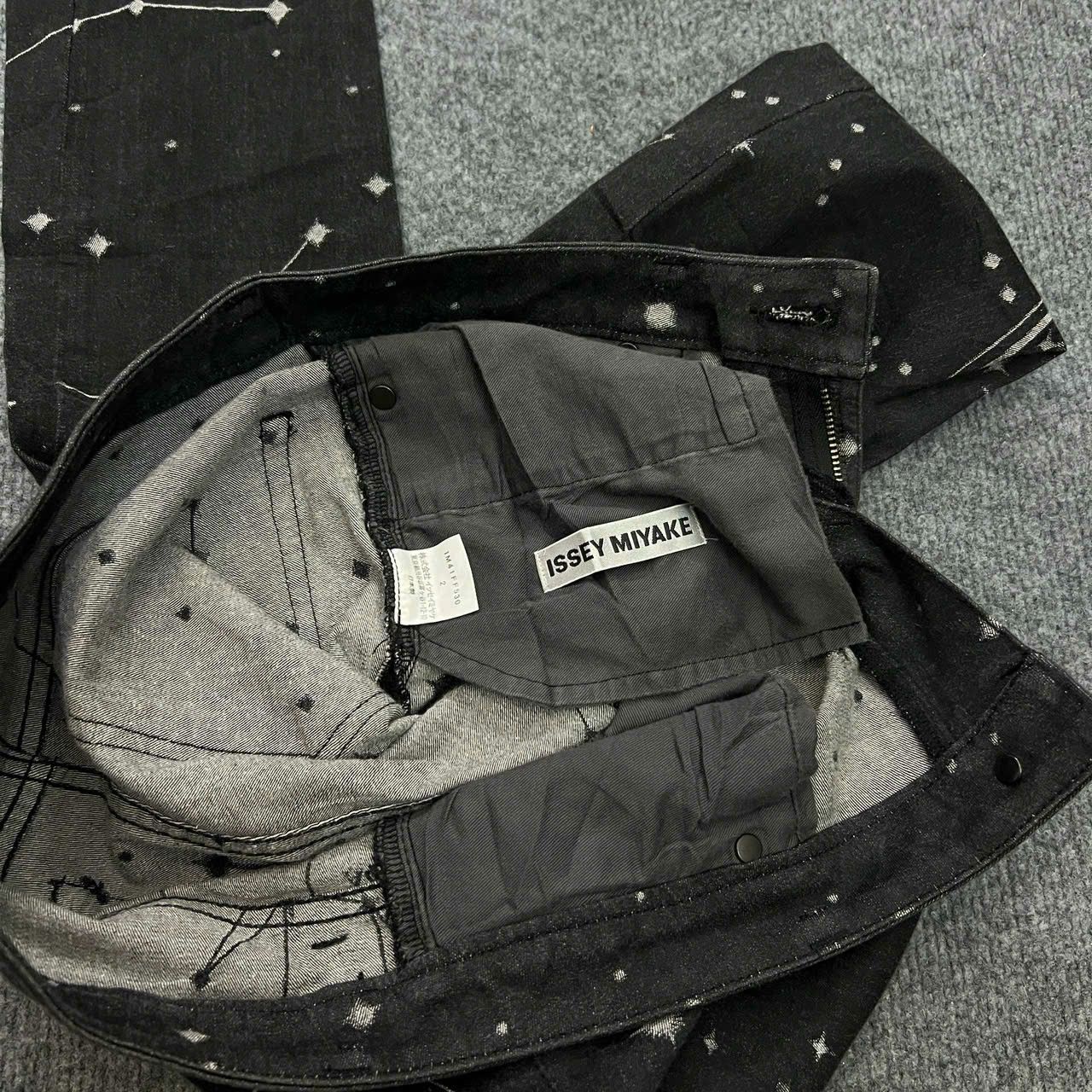 Issey Miyake × Japanese Brand Issey Miyake - SS04 Astronomy Jacquard Stretch Denim Jeans Size US 28 / EU 44 - 6 Thumbnail