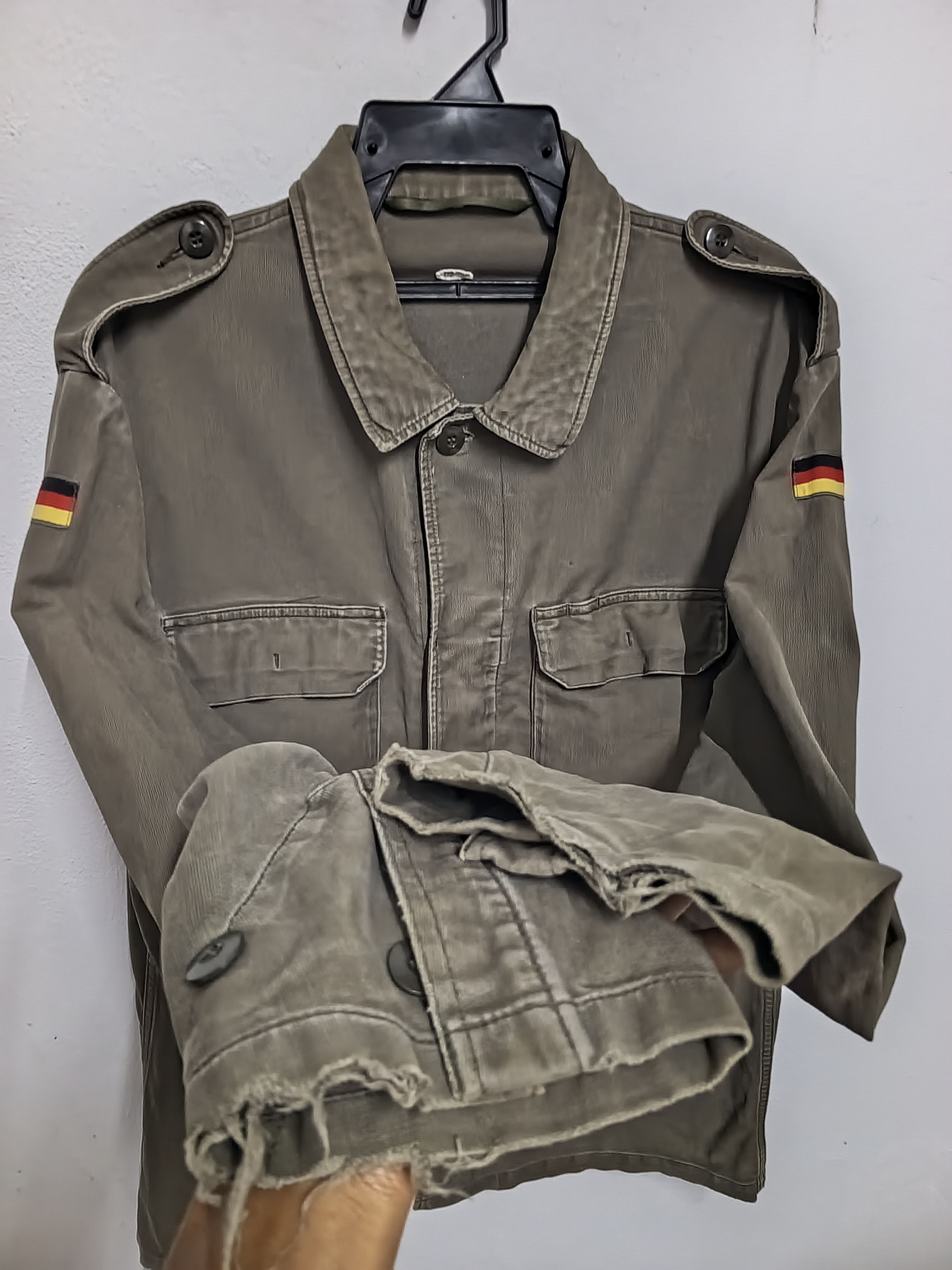 Vintage 1989 Germany military jacket Size US L / EU 52-54 / 3 - 8 Thumbnail
