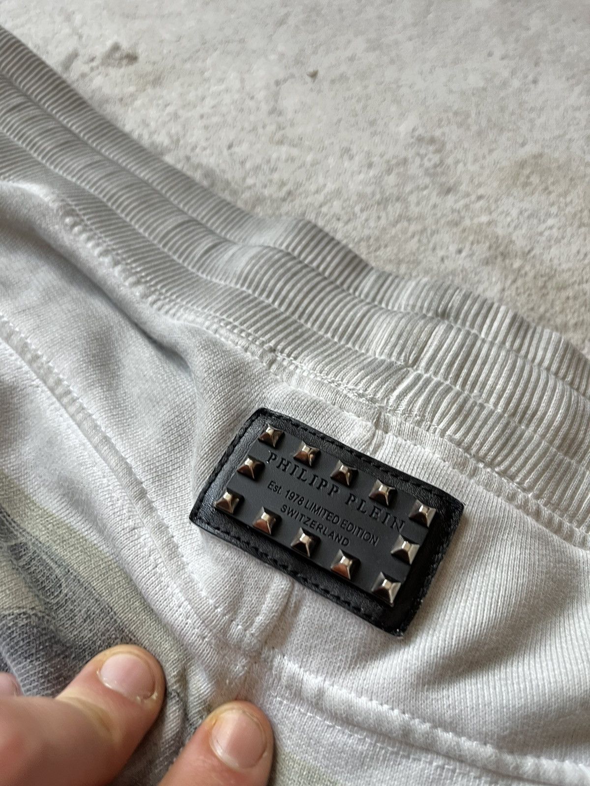 Designer × Philipp Plein × Vintage Philipp Plein 1000 Dollar Bill Sweatpants (Grey) Money Luxur Size US 41 - 3 Thumbnail