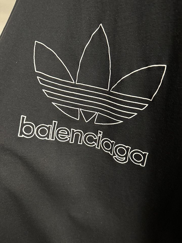 Adidas × Balenciaga Balenciaga X Adidas Black t-shirt with embroidered logos Size US L / EU 52-54 / 3 - 2 Thumbnail