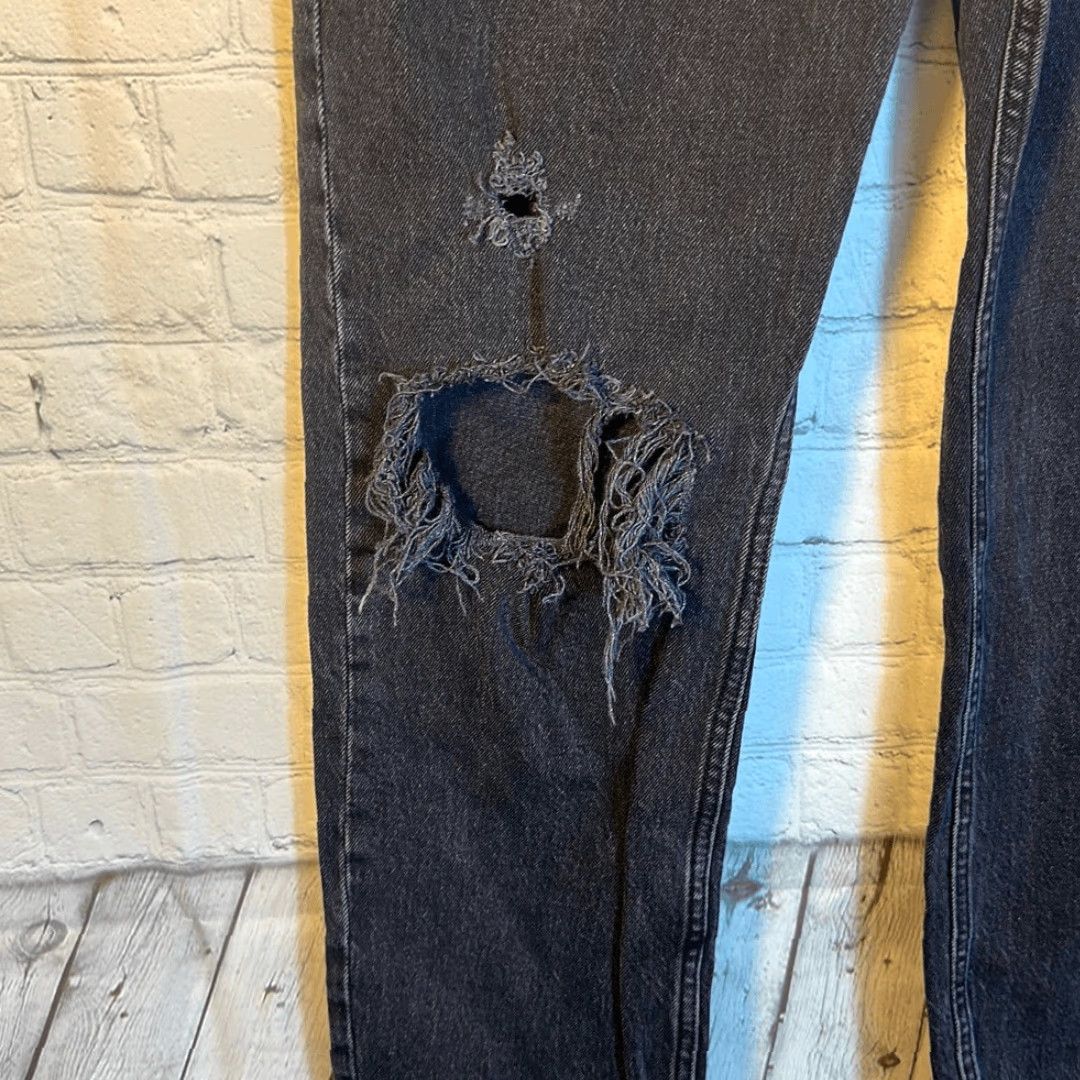 Abercrombie & Fitch Abercrombie & Fitch Jeans Womens 27 The Dad High Rise Black Denim Buttonfly Size 27" / US 4 / IT 40 - 3 Thumbnail