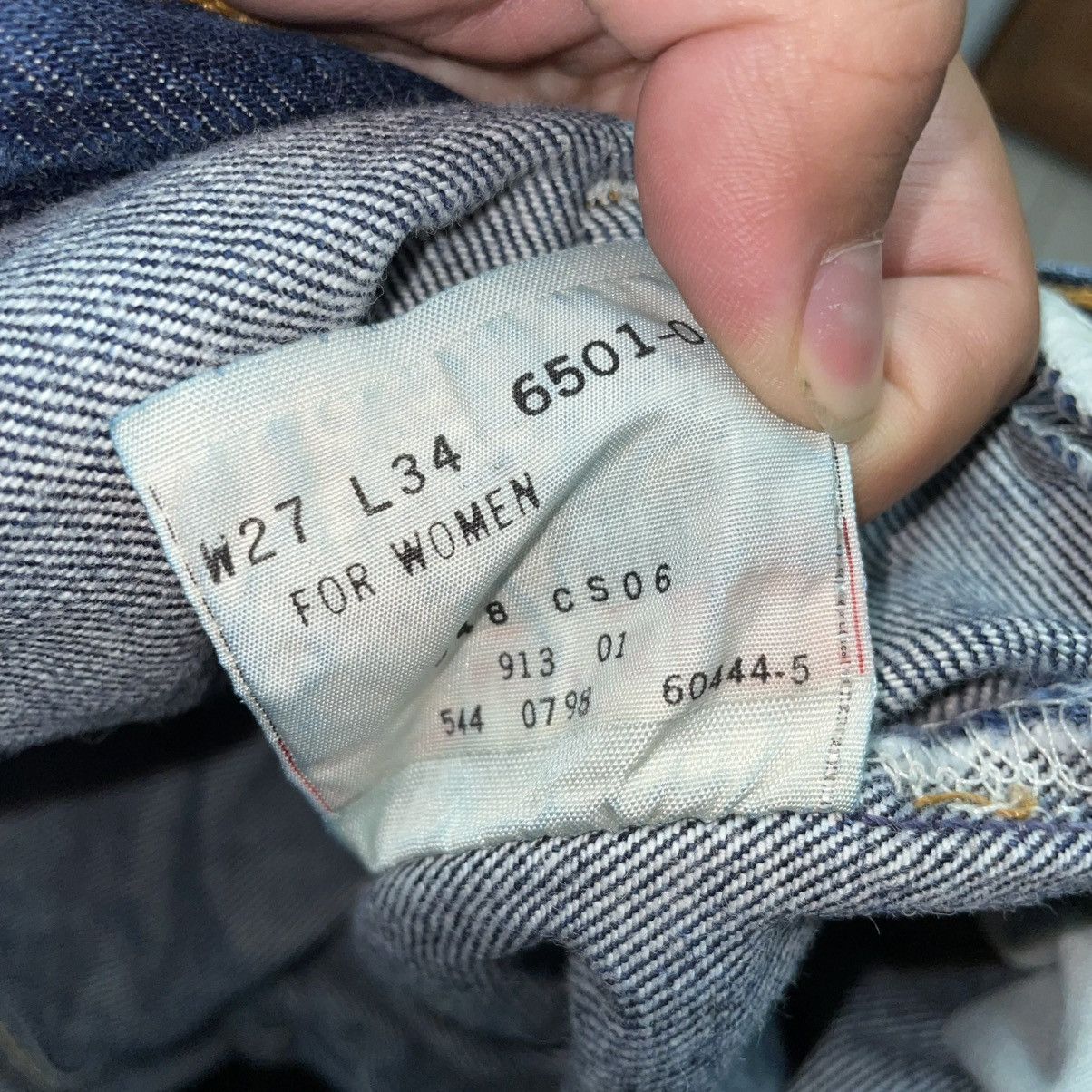 Levi's Vintage Clothing Vintage Levi’s 501 XX Made in USA Size 27" / US 4 / IT 40 - 5 Thumbnail