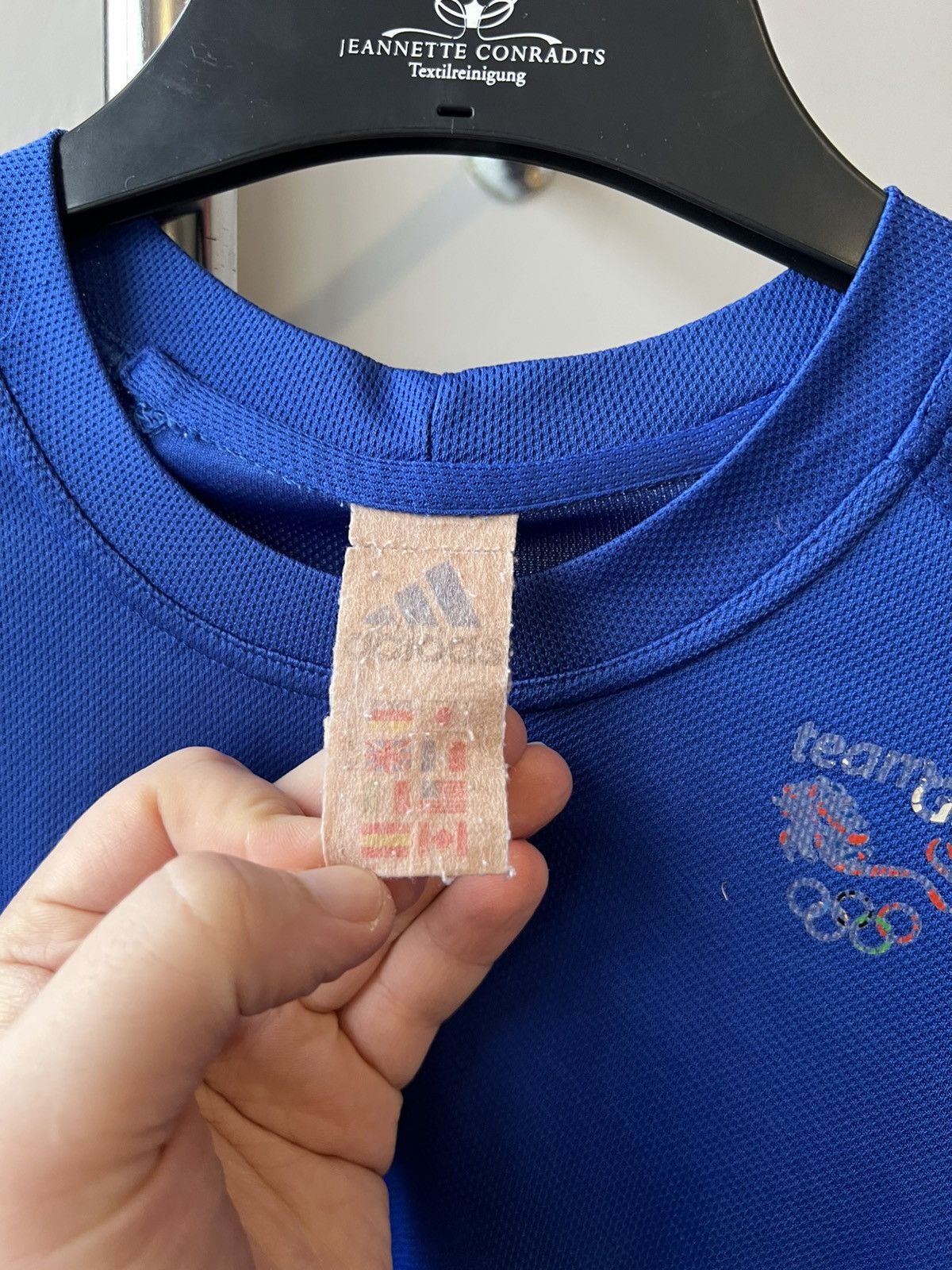 Adidas 90’s GREAT BRITAIN/UNITED KINGDOM OLYMPIC TEAM ADIDAS JERSEY Size US M / EU 48-50 / 2 - 7 Thumbnail