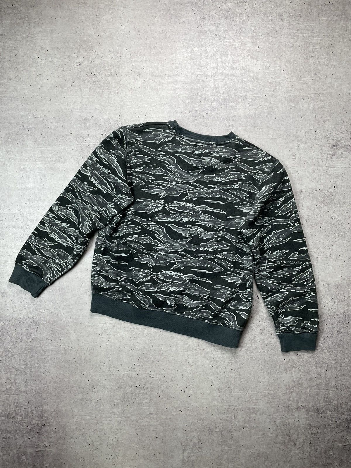 Dickies × Vintage Vintage Dickies camouflage still Sweatshirt Size M Size US M / EU 48-50 / 2 - 7 Thumbnail