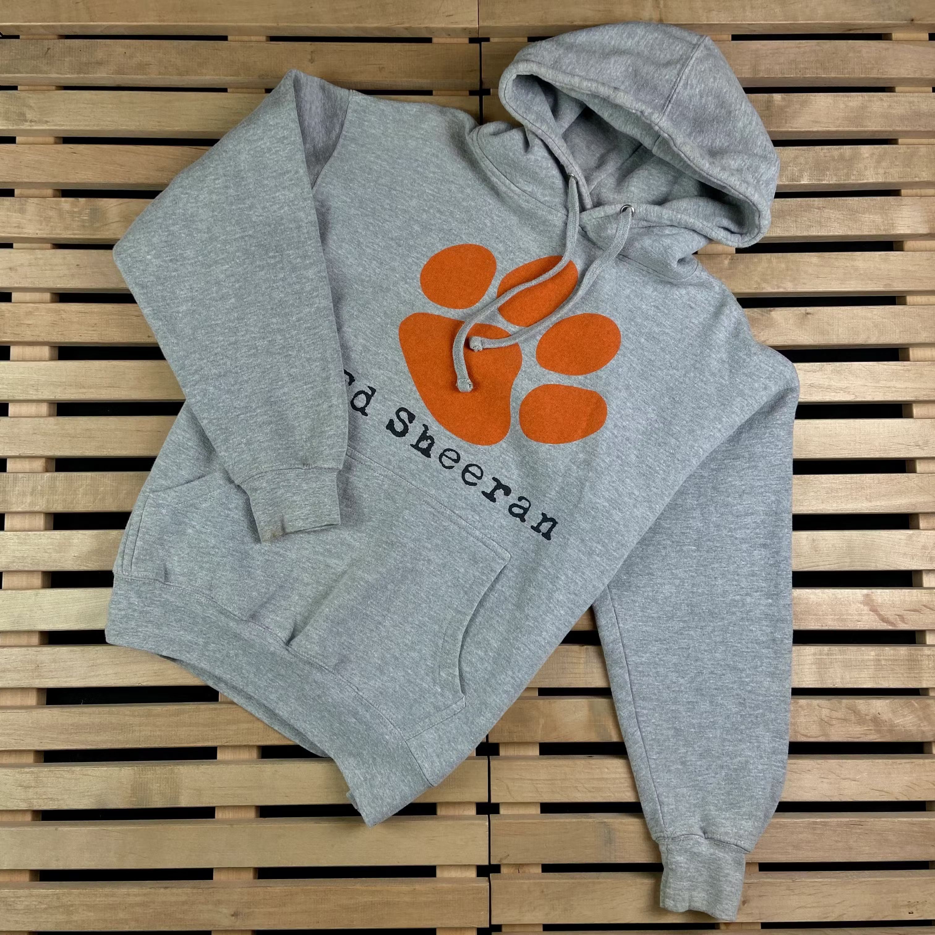 Band Tees × Vintage Mens Hoodies Vintage Ed Sheeran Size L Size US L / EU 52-54 / 3 - 1 Thumbnail
