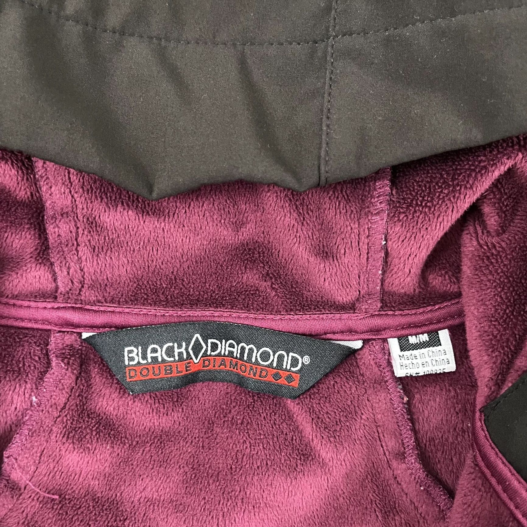 Black Diamond Black Diamond Double Diamond Jacket Womens Medium Hooded Softshell Skiing Coat Size M / US 6-8 / IT 42-44 - 2 Thumbnail