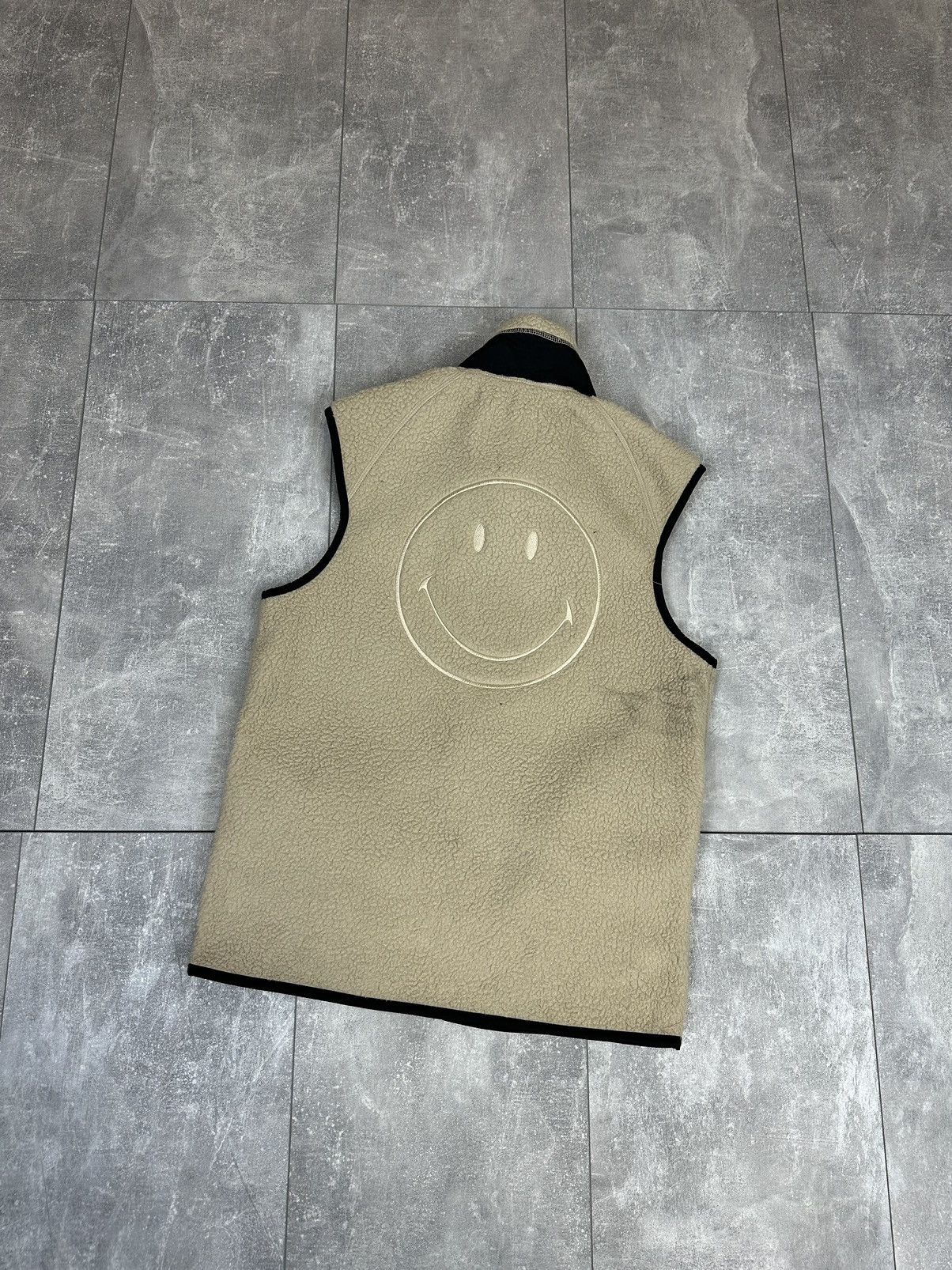 H&M Men’s vintage fleece vest Smiley x h&m Size US XS / EU 42 / 0 - 1 Thumbnail