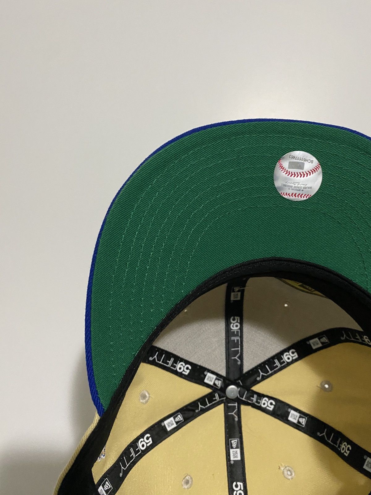 New Era Dodgers script 40th anniversary patch fitted size 7 1/4 Size ONE SIZE - 3 Thumbnail