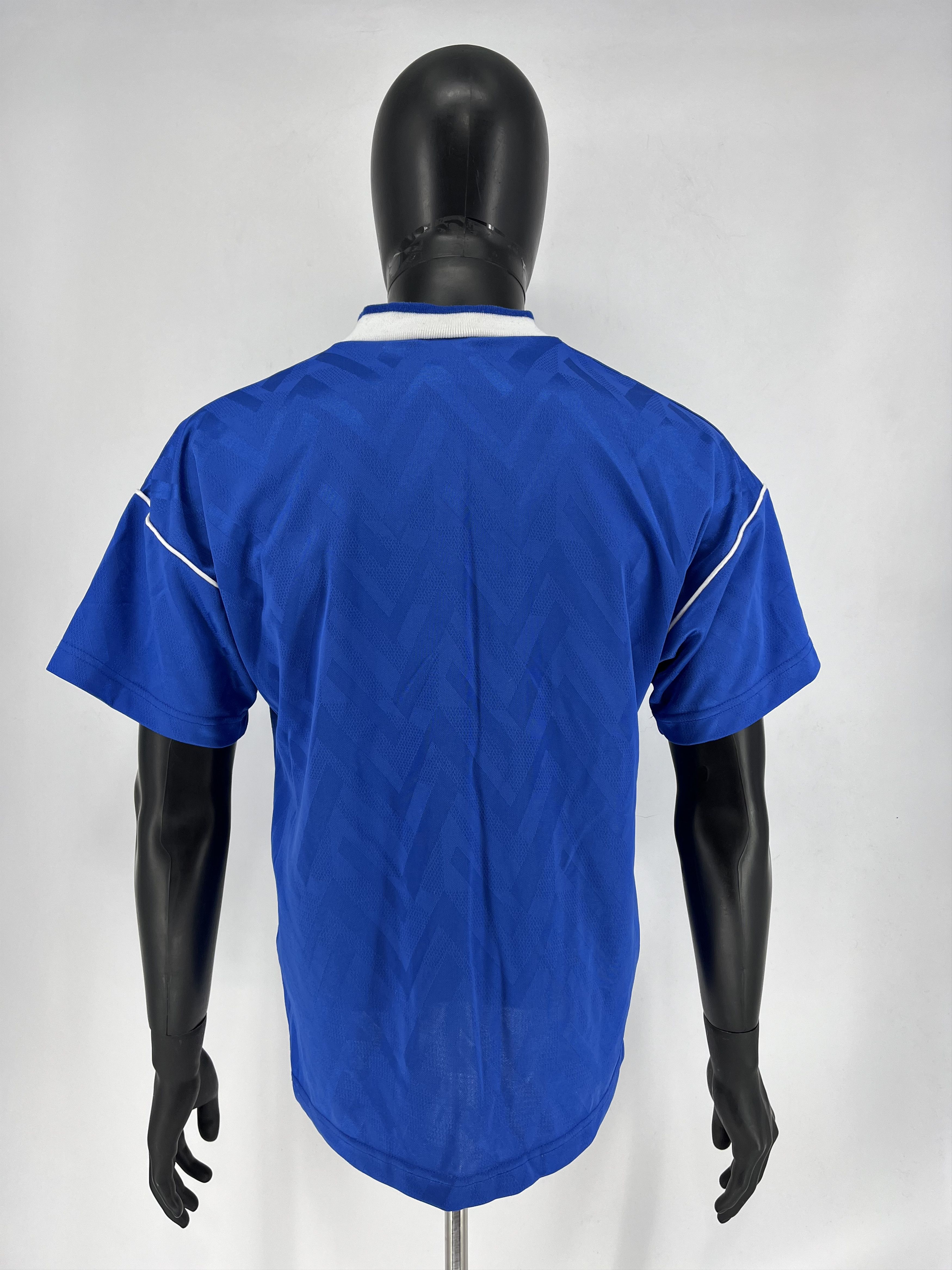 Umbro Vintage 80s UMBRO Soccer Sport Retro Jersey T-shirt Rare Size US M / EU 48-50 / 2 - 8 Thumbnail