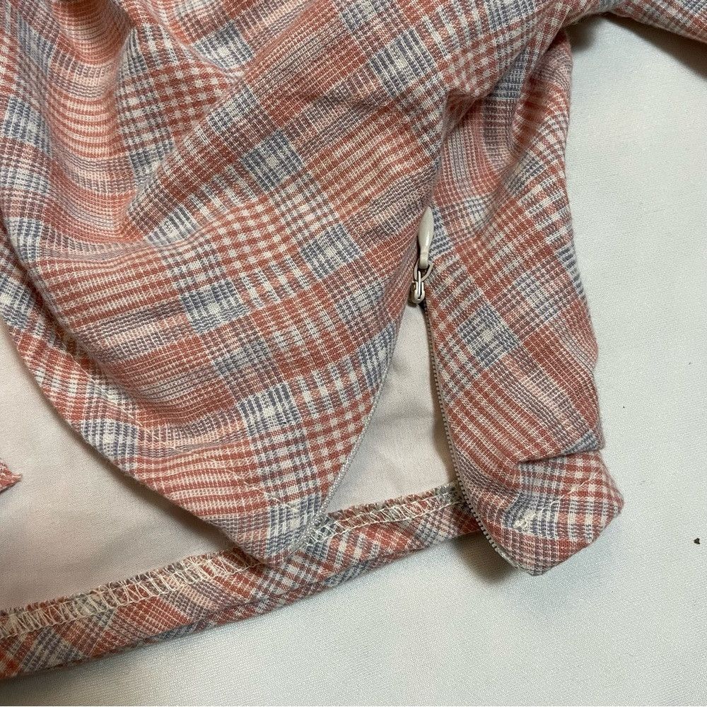 Other NWT New dRA Plaid Puff Sleeve Crop Top Size L Size L / US 10 / IT 46 - 8 Thumbnail