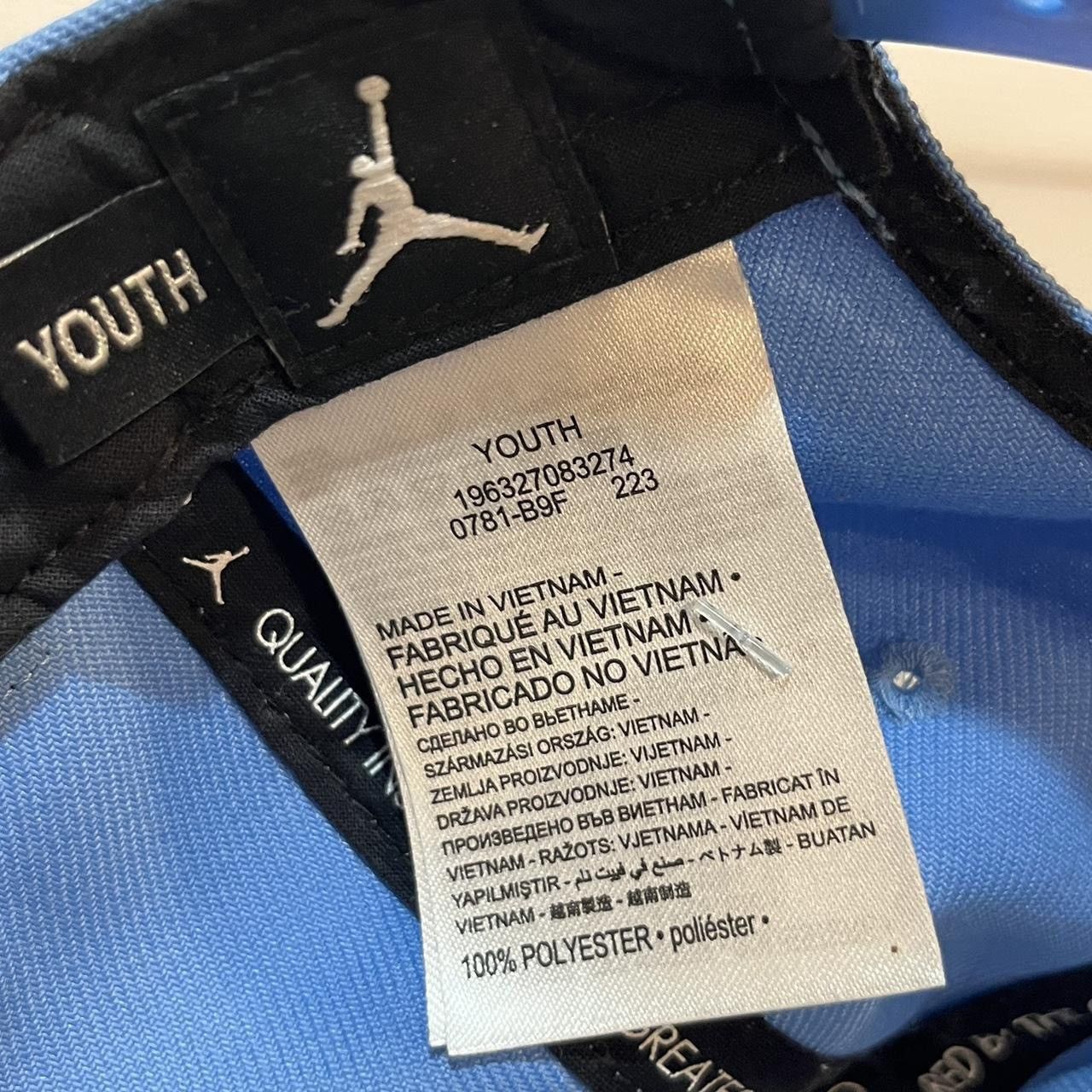 Jordan Brand Air Jordan Youth Jumpman Snapback Flat embroiled Size ONE SIZE - 6 Thumbnail