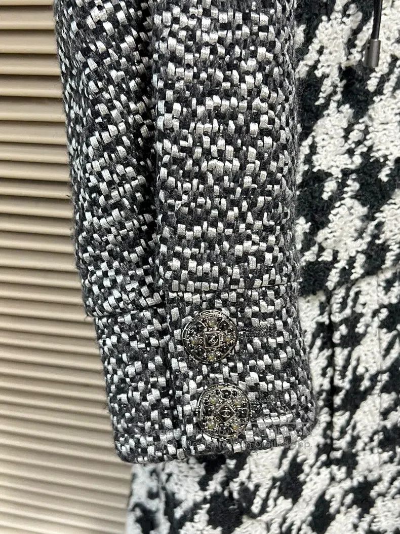 Chanel Chanel Bird check coat Size XS / US 0-2 / IT 36-38 - 7 Thumbnail