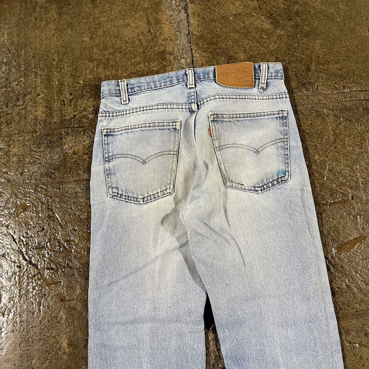Levi's × Vintage Crazy Vintage Levi's Faded Light Wash Essential Jeans Size US 31 - 5 Thumbnail