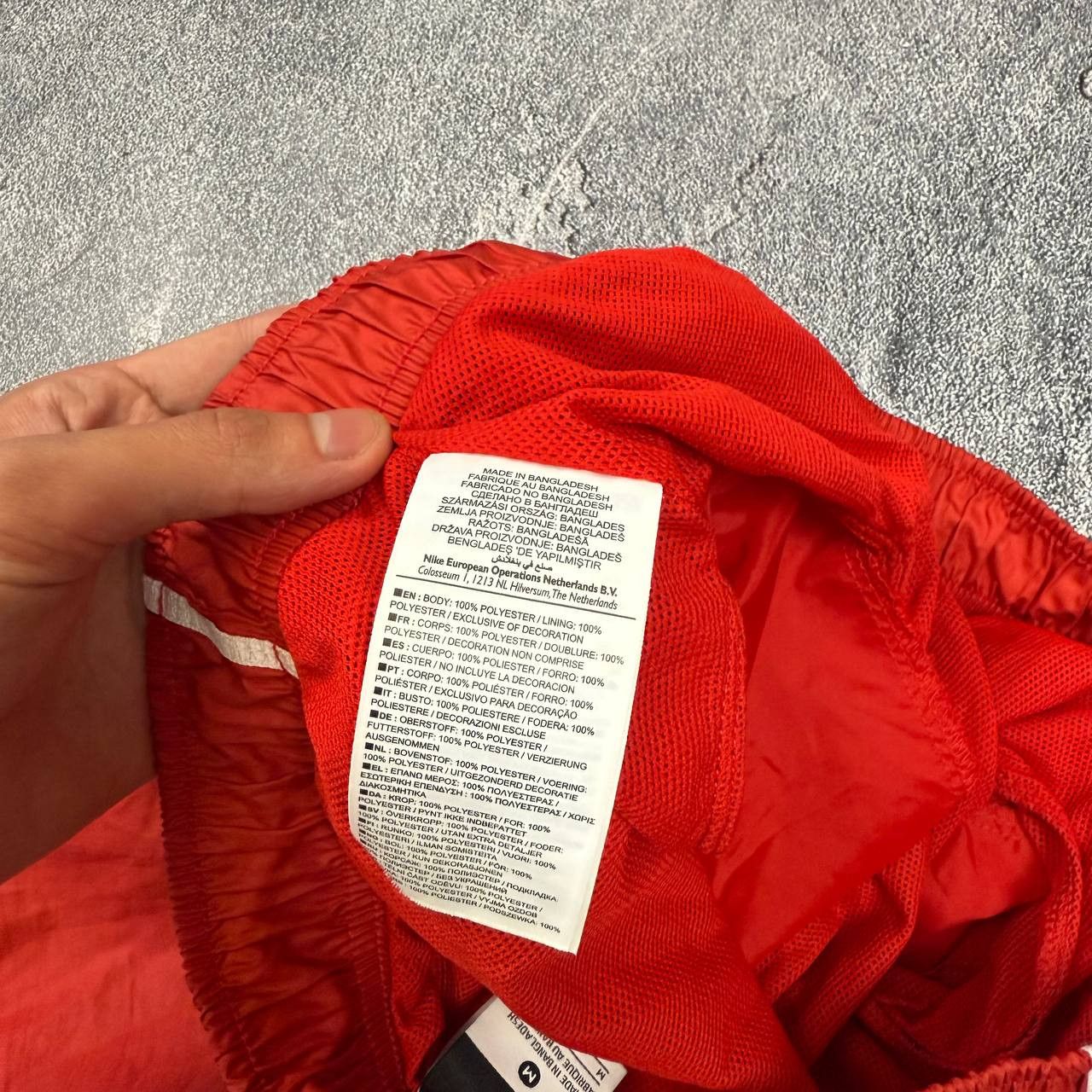 Nike Vintage Nike Shorts Red ❤️ Size US 34 / EU 50 - 6 Thumbnail