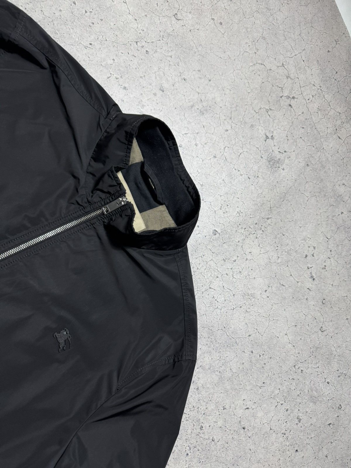 Burberry Burberry London England Nylon Black Light Bomber Jacket Size US XL / EU 56 / 4 - 5 Thumbnail