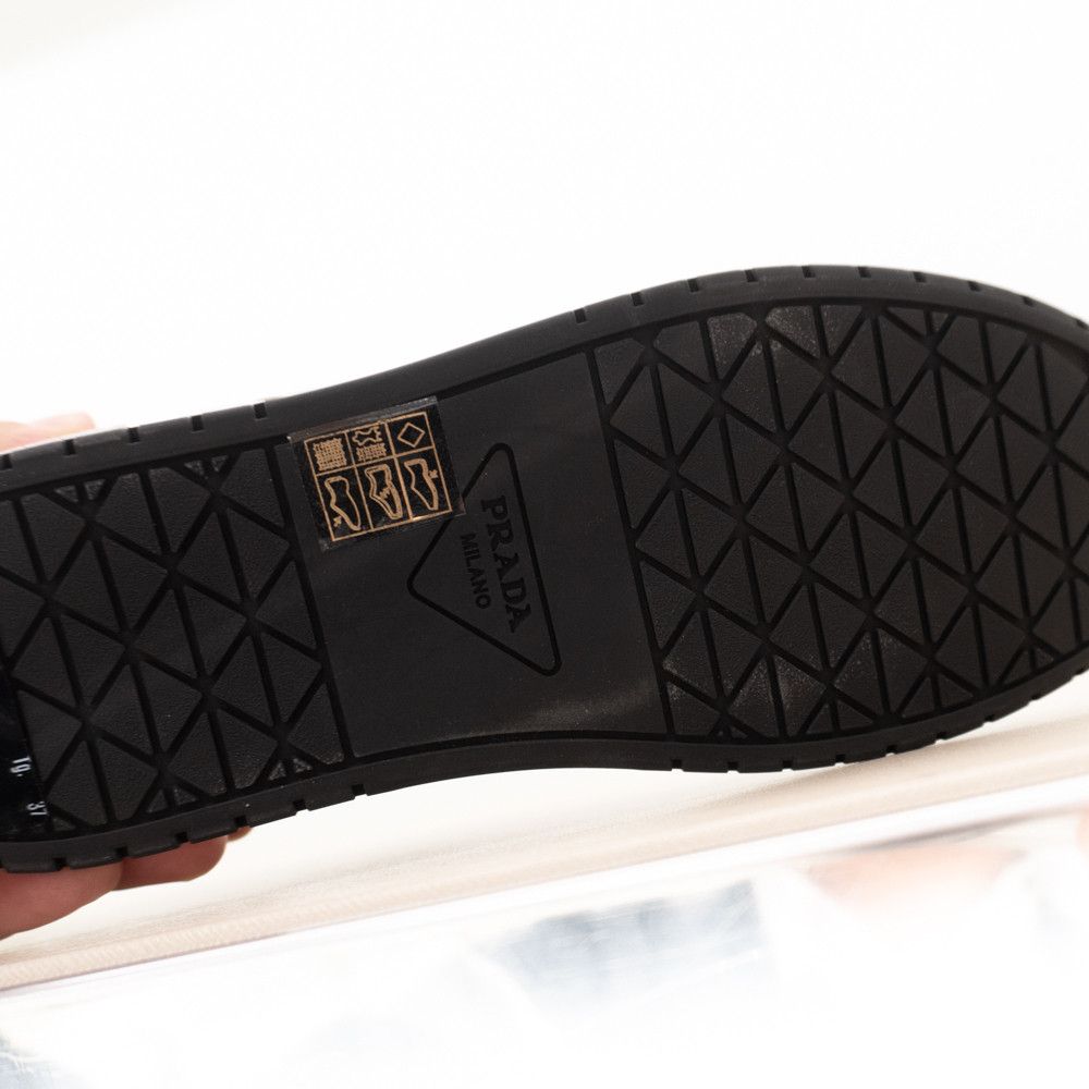 Prada o1la1rc1a0724 Sneaker in Black Size US 7 / IT 37 - 5 Thumbnail