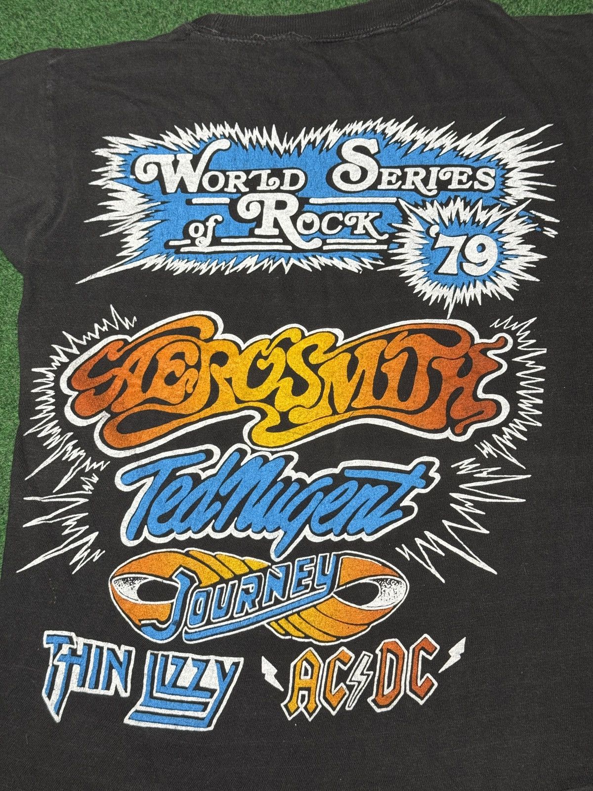 Band Tees World Series Rock 70s Aerosmith ACDC Journey 15x21 T Shirt Size US XXS / EU 40 - 4 Thumbnail