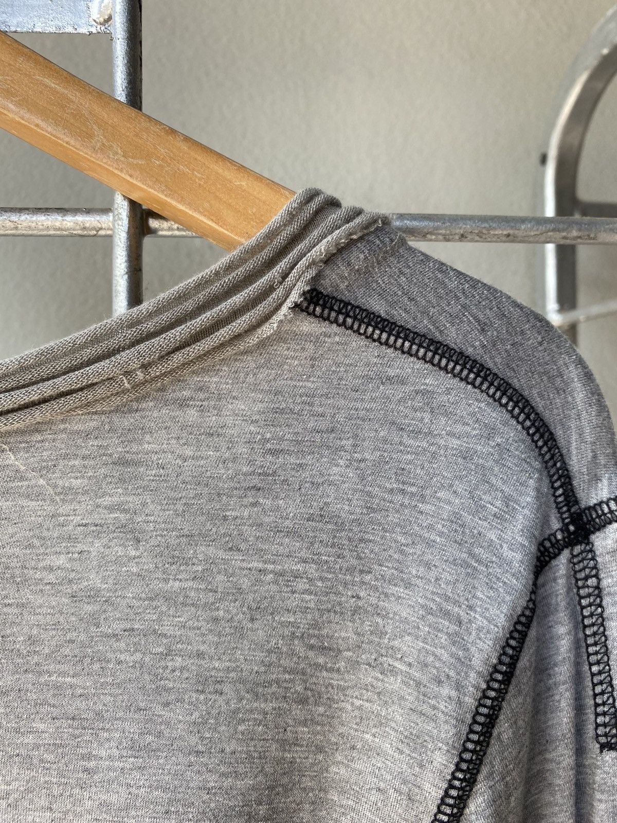 Katharine Hamnett London KATHARINE HAMNETT LONDON Gray Sheer Long-Sleeve Tee Size M / US 6-8 / IT 42-44 - 13 Thumbnail