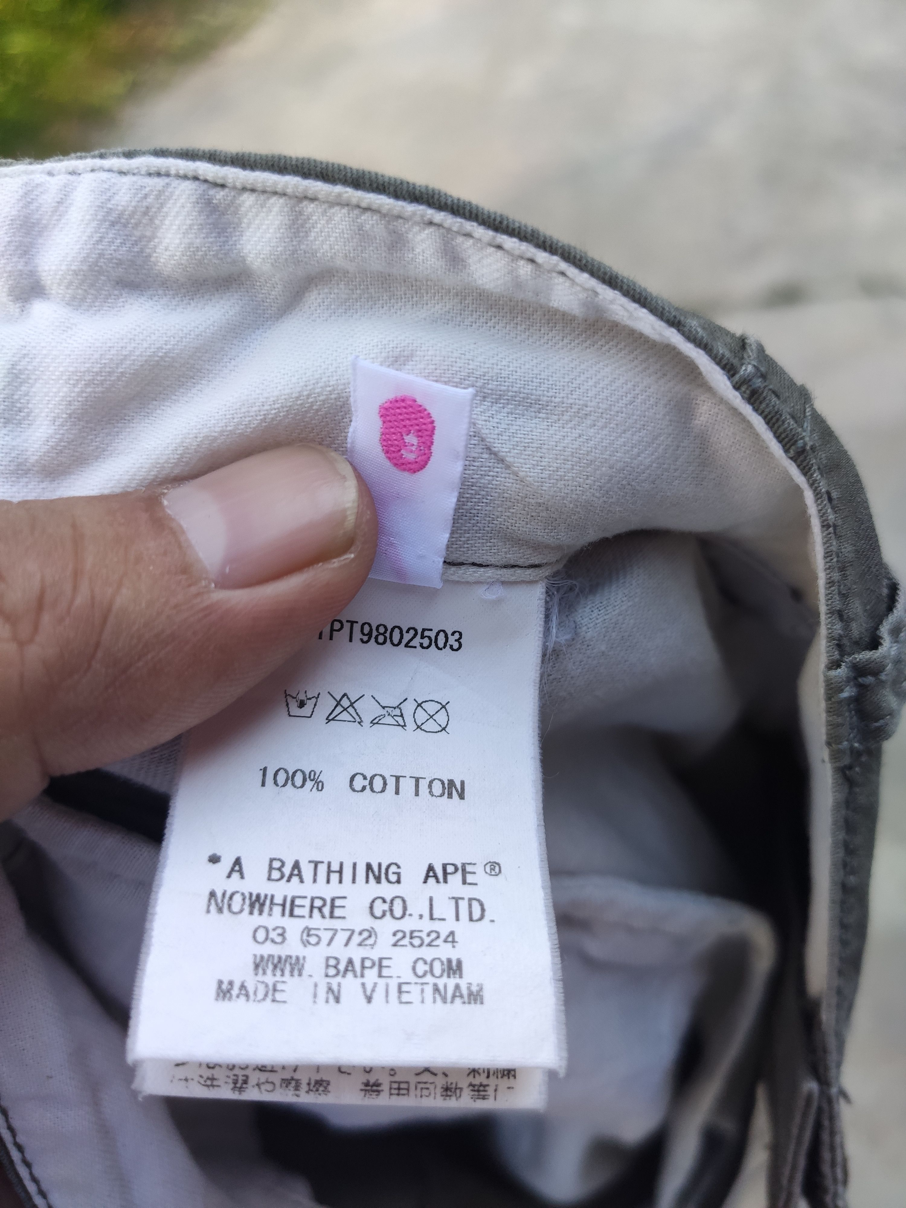 Bape 🔥 A Bathing Ape Cargo pants ladies 3 quarter long rise Size 29" - 10 Thumbnail
