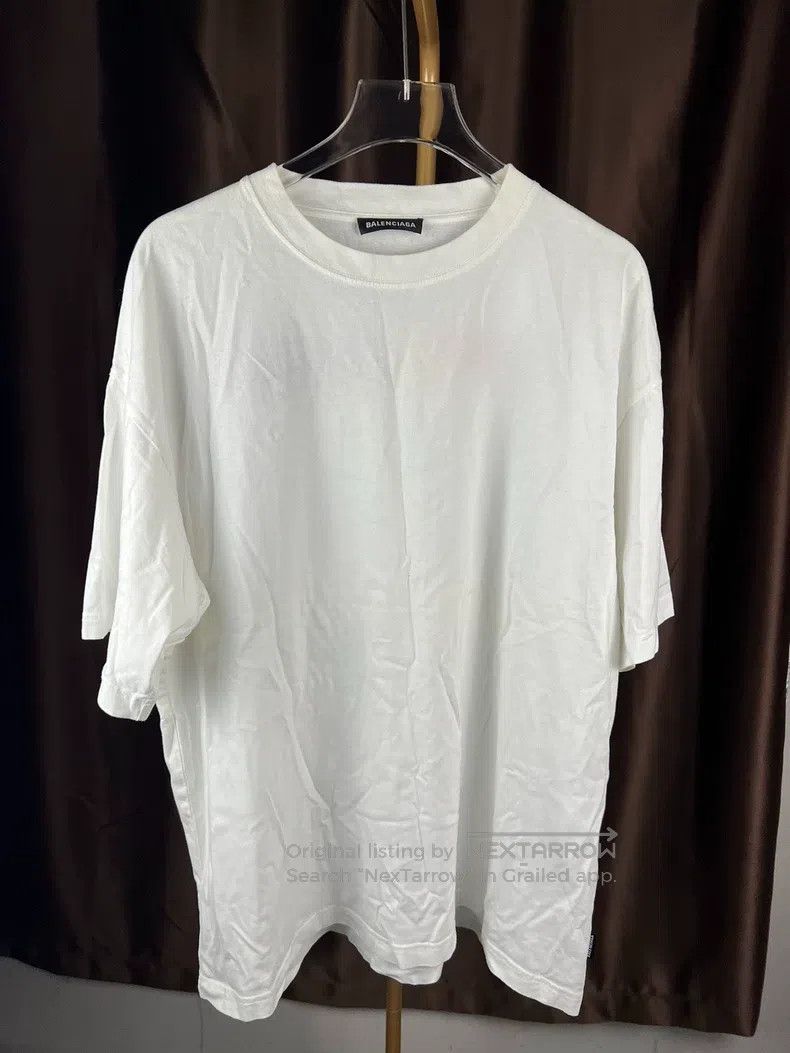 Balenciaga Balenciaga Heart Embroidered Logo Short Sleeve T-Shirt Size US L / EU 52-54 / 3 - 1 Thumbnail