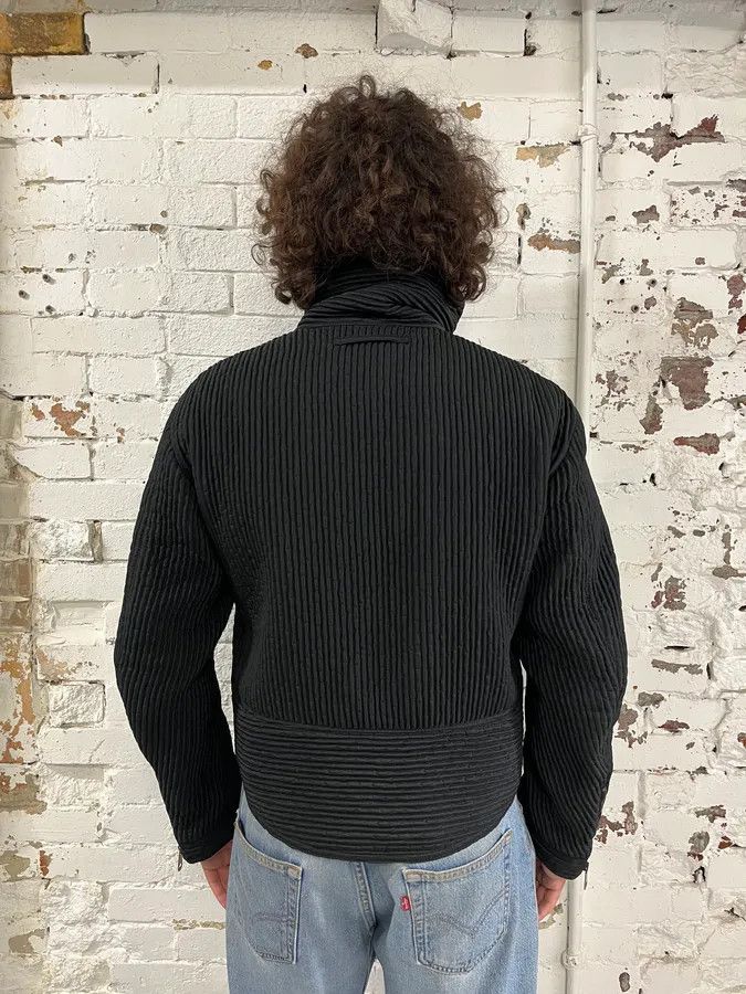 Emporio Armani AW2002 Emporio Armani Pleated Cropped Asymmetrical Black Jacket Size US S / EU 44-46 / 1 - 3 Thumbnail