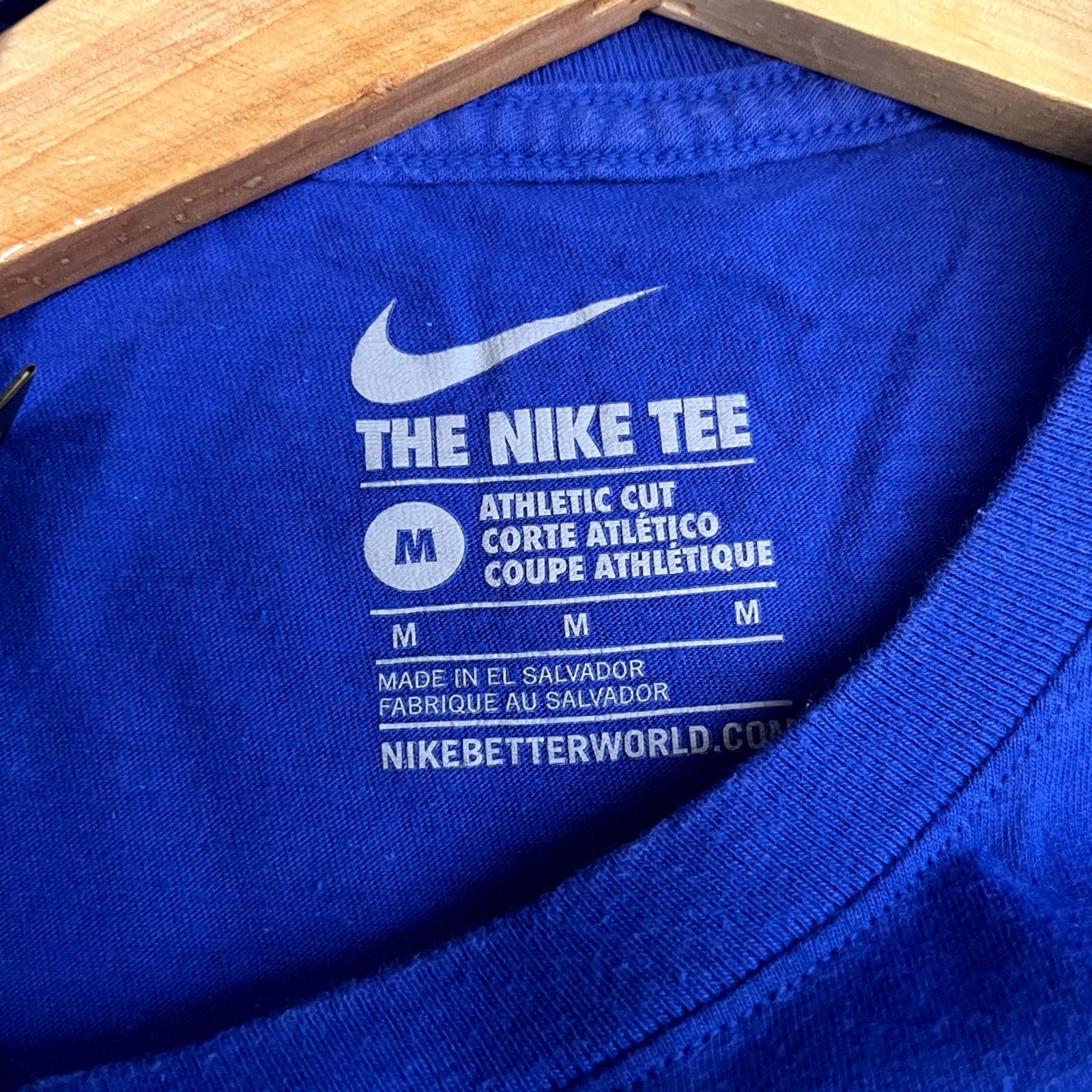 Nike Men's Blue Solid The Nike T-Shirt M Size US M / EU 48-50 / 2 - 5 Thumbnail
