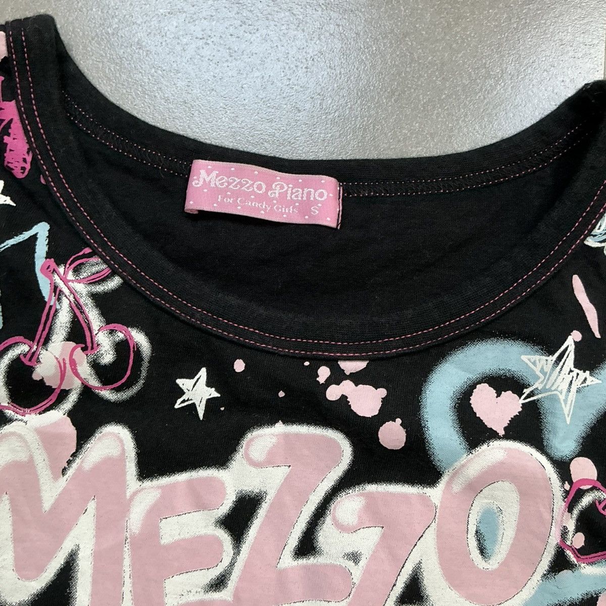 Angel Blue Y2K Mezzo Piano Graffiti Top Size XS / US 0-2 / IT 36-38 - 6 Thumbnail
