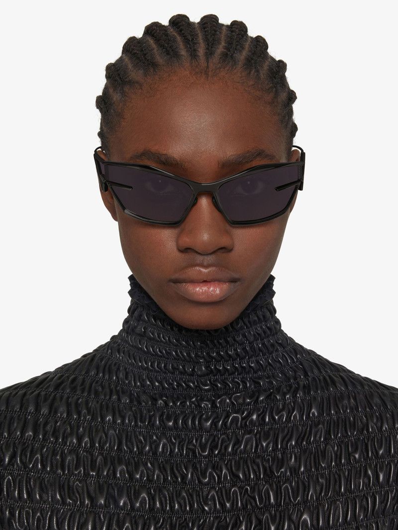 Givenchy o1n1vont0326 Size:OS/ Giv Cut Unisex Sunglasses in Black Size ONE SIZE - 5 Thumbnail