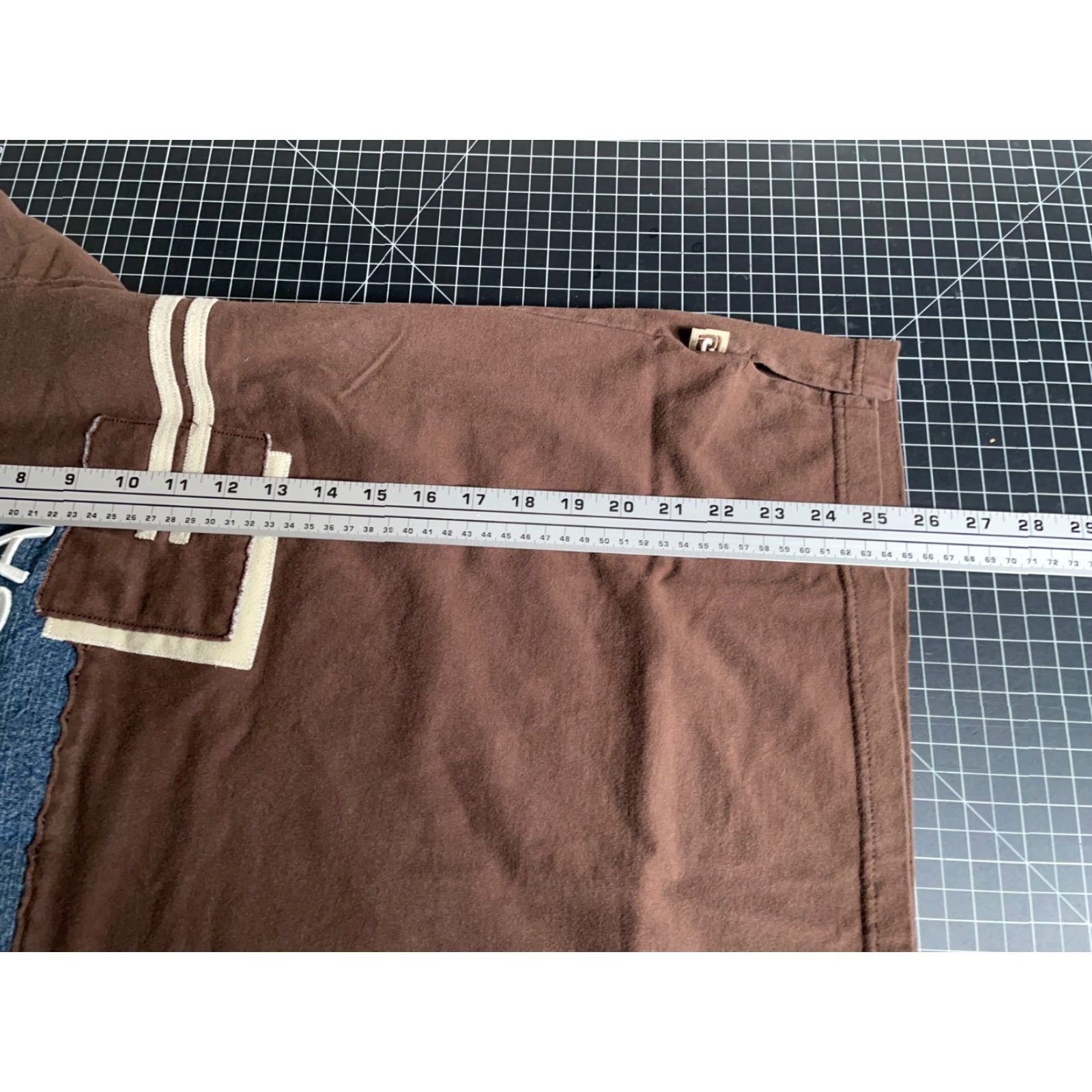 Vintage VINTAGE Paco Jeans T-Shirt 3/4 Sleeve Men Large Brown Embroidered 90s Hipster Retro Cotton Shirt Size US L / EU 52-54 / 3 - 6 Thumbnail
