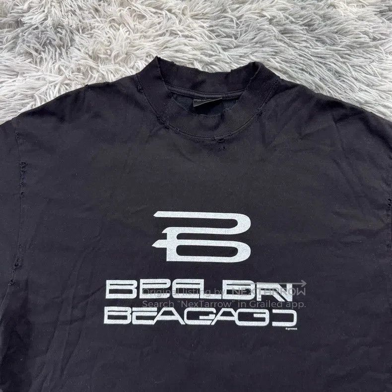 Balenciaga Balenciaga AI wave short sleeve Size US S / EU 44-46 / 1 - 3 Thumbnail