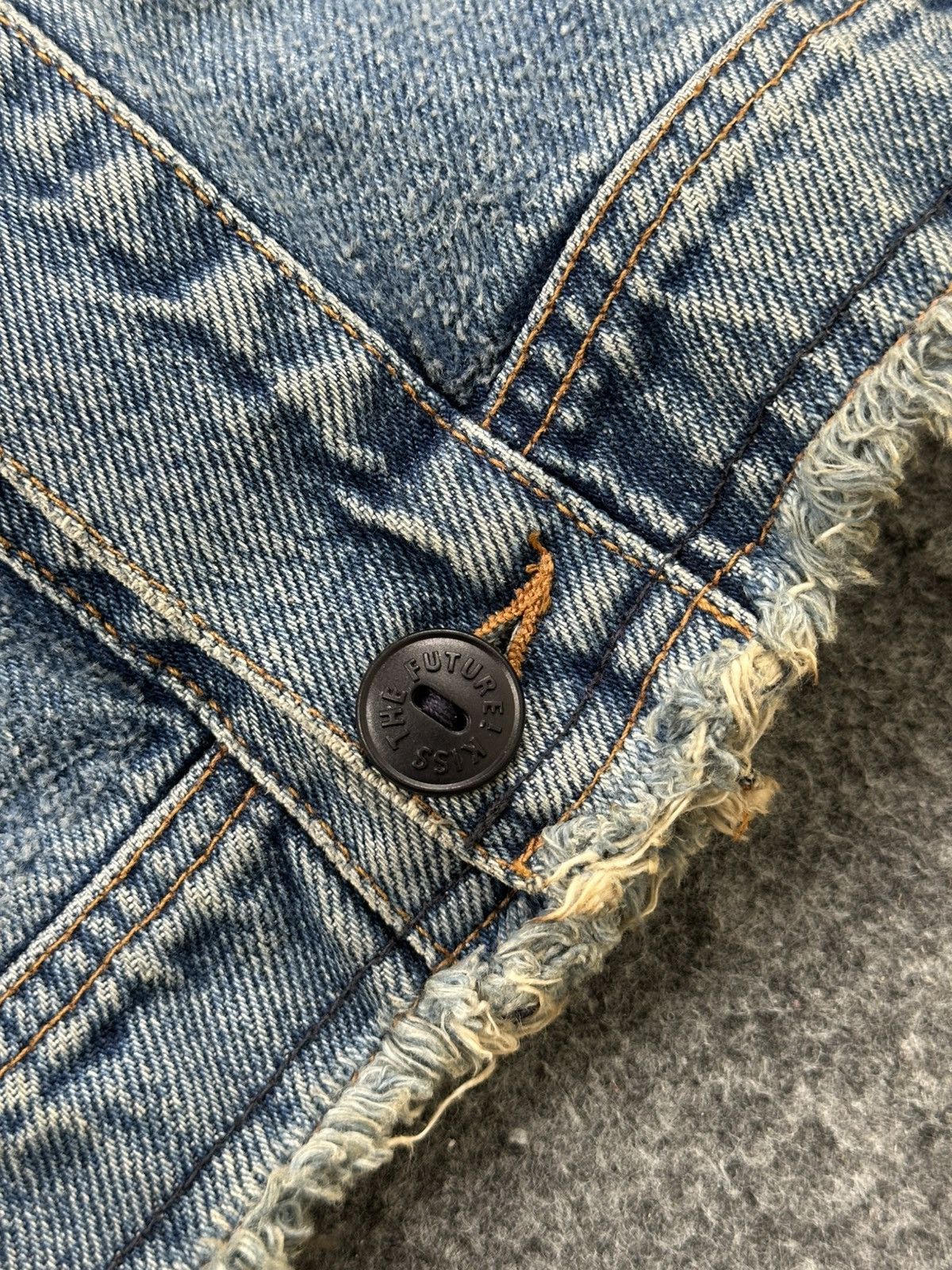 Walter Van Beirendonck Walter Van Beirendonck - W&LT 90’s Patchwork Denim KTF Vest Size US M / EU 48-50 / 2 - 7 Thumbnail