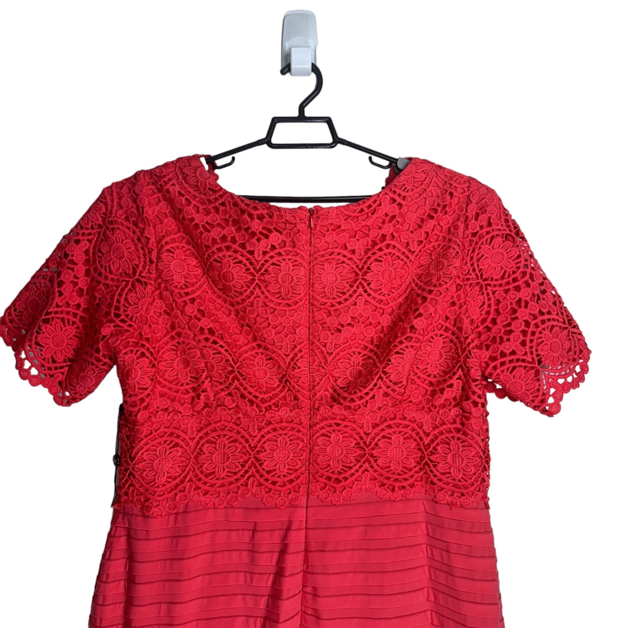 Adrianna Papell Adrianna Papell Coral Lace Crochet & Pleated V Neck Dress 16 Size XXL / US 16-18 / IT 52-54 - 2 Thumbnail