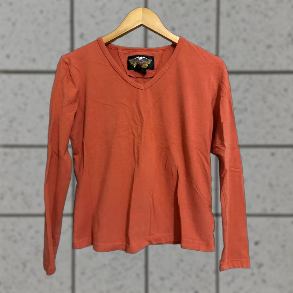 Harley Davidson Harley-Davidson T Shirt Womens Medium Orange Long Sleeve Cap Rhinestone Embellished Logo Knit Cotton Blend Regular Fit Vintage No Size M / US 6-8 / IT 42-44 - 1 Thumbnail